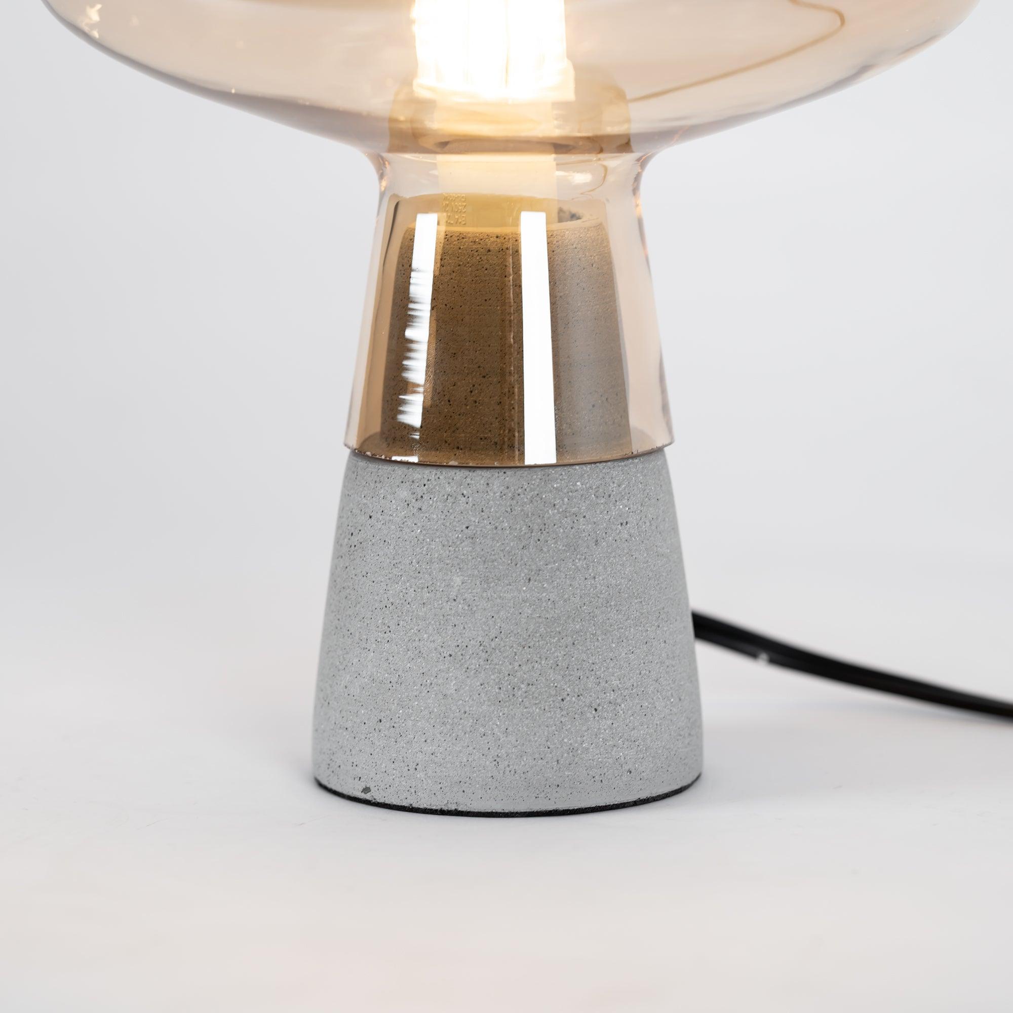 Leimu Table Lamp - Cueteks