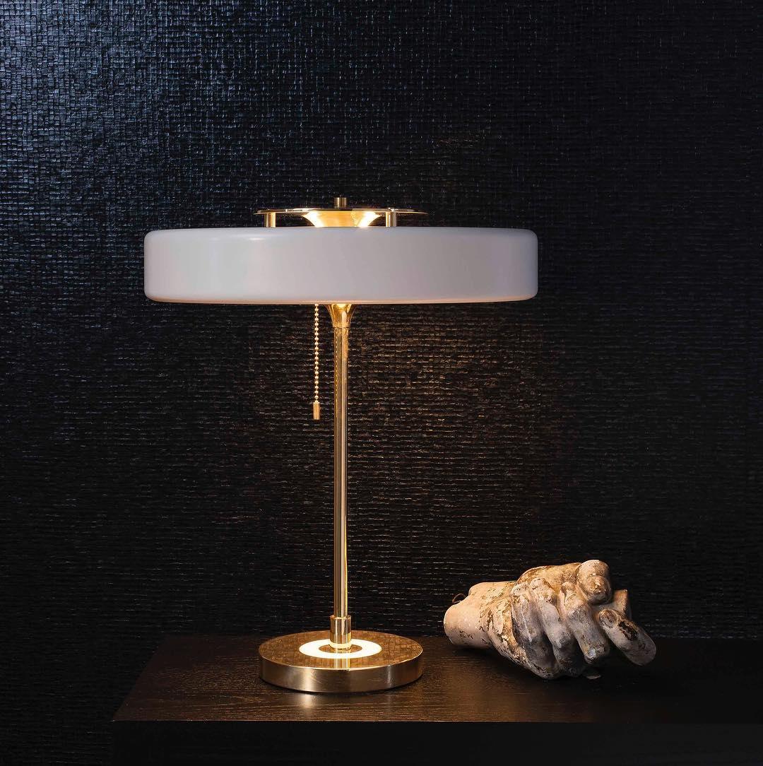 Revolve Table Lamp - Cueteks