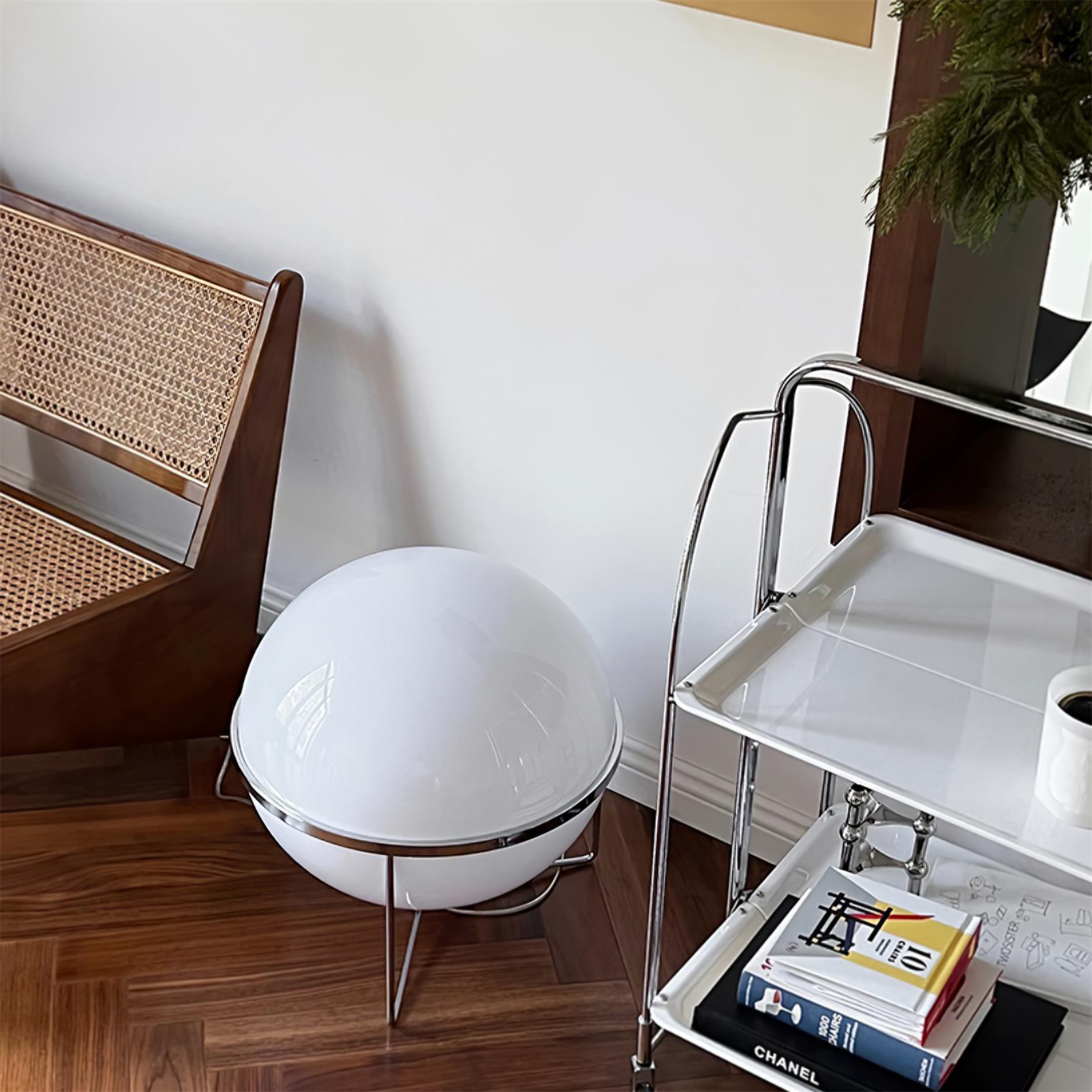 Yolk Table Lamp - Cueteks