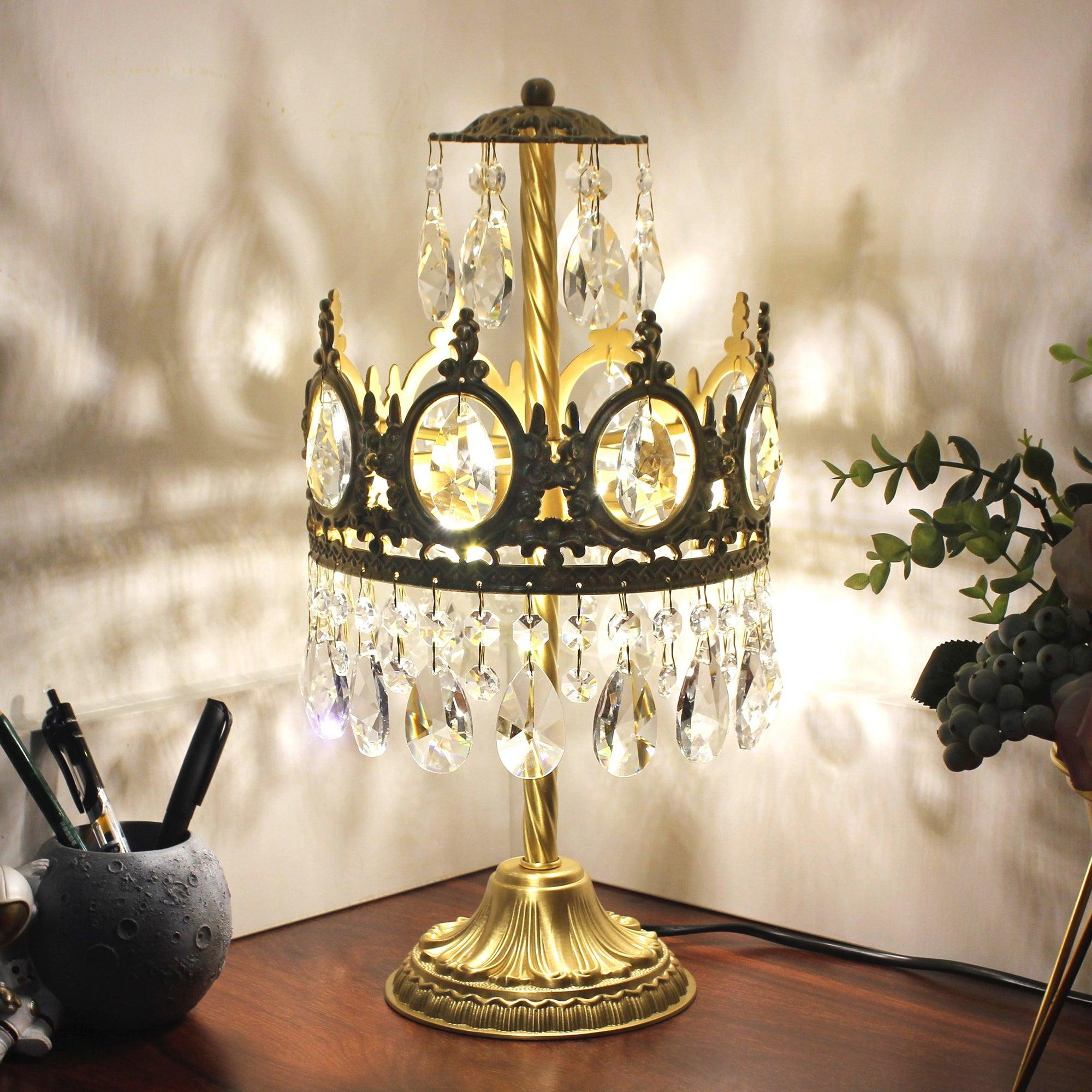 Vintage Crystal Table Light - Cueteks