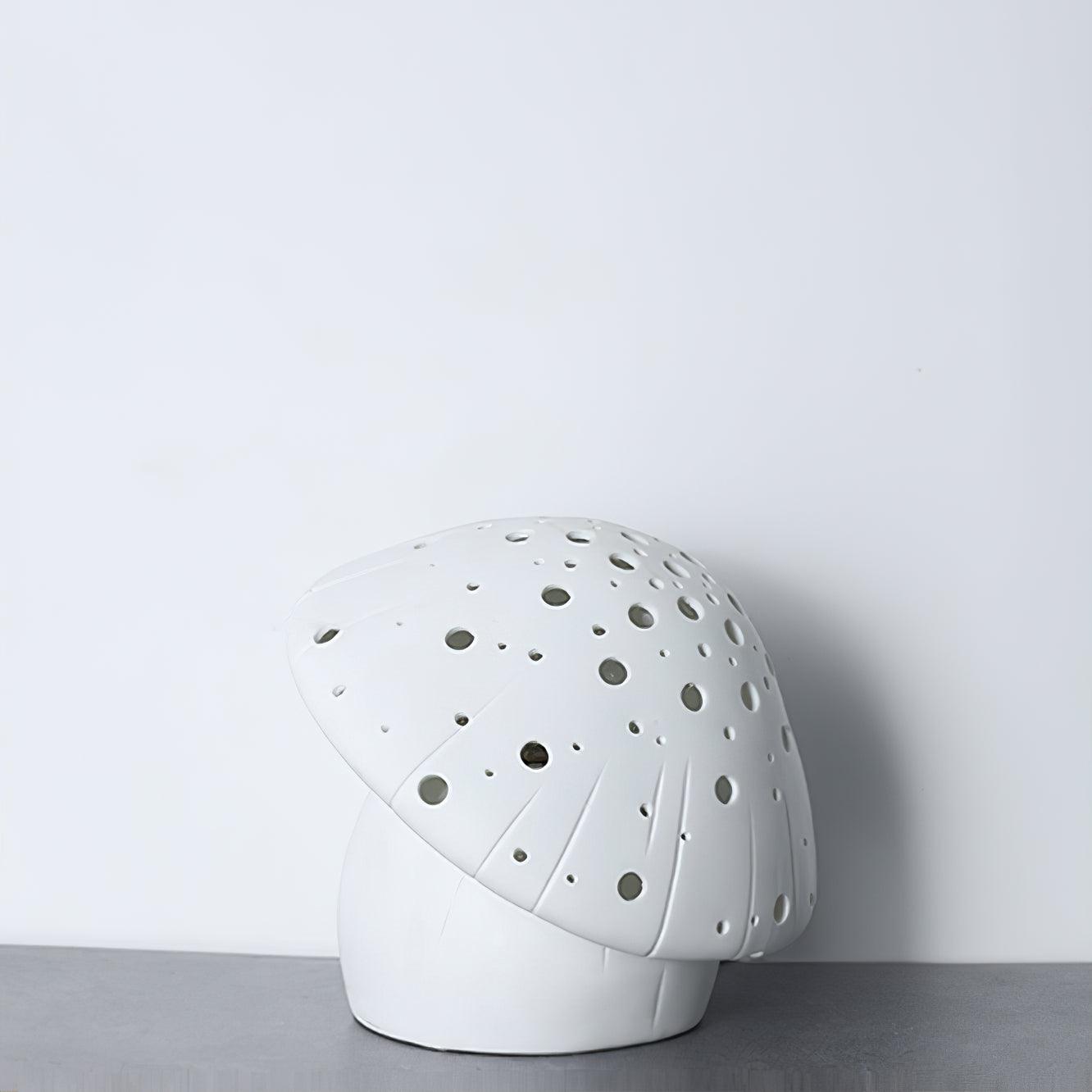 Fungo White Table Lamp - Cueteks
