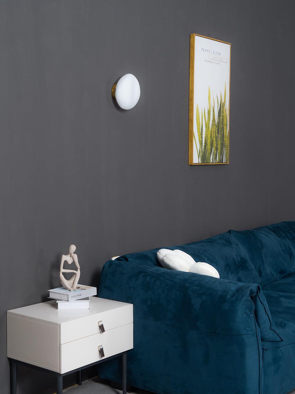 Bubble Glass pebble-shaped wall light