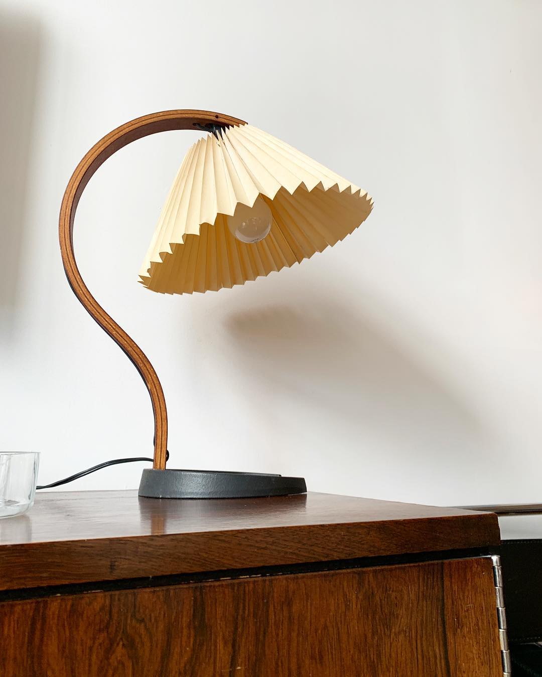 Caprani Table Lamp - Cueteks