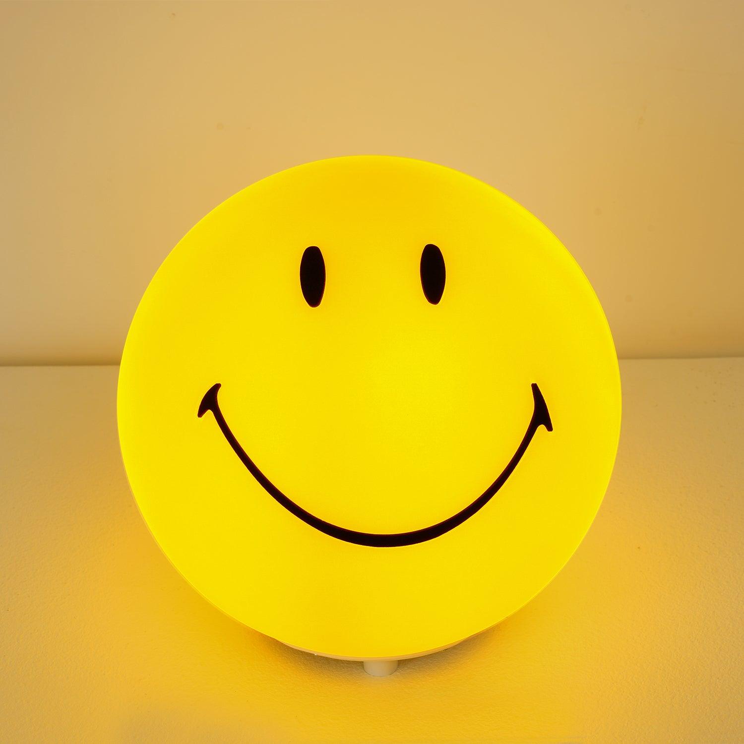 Smiling Table Lamp - Cueteks
