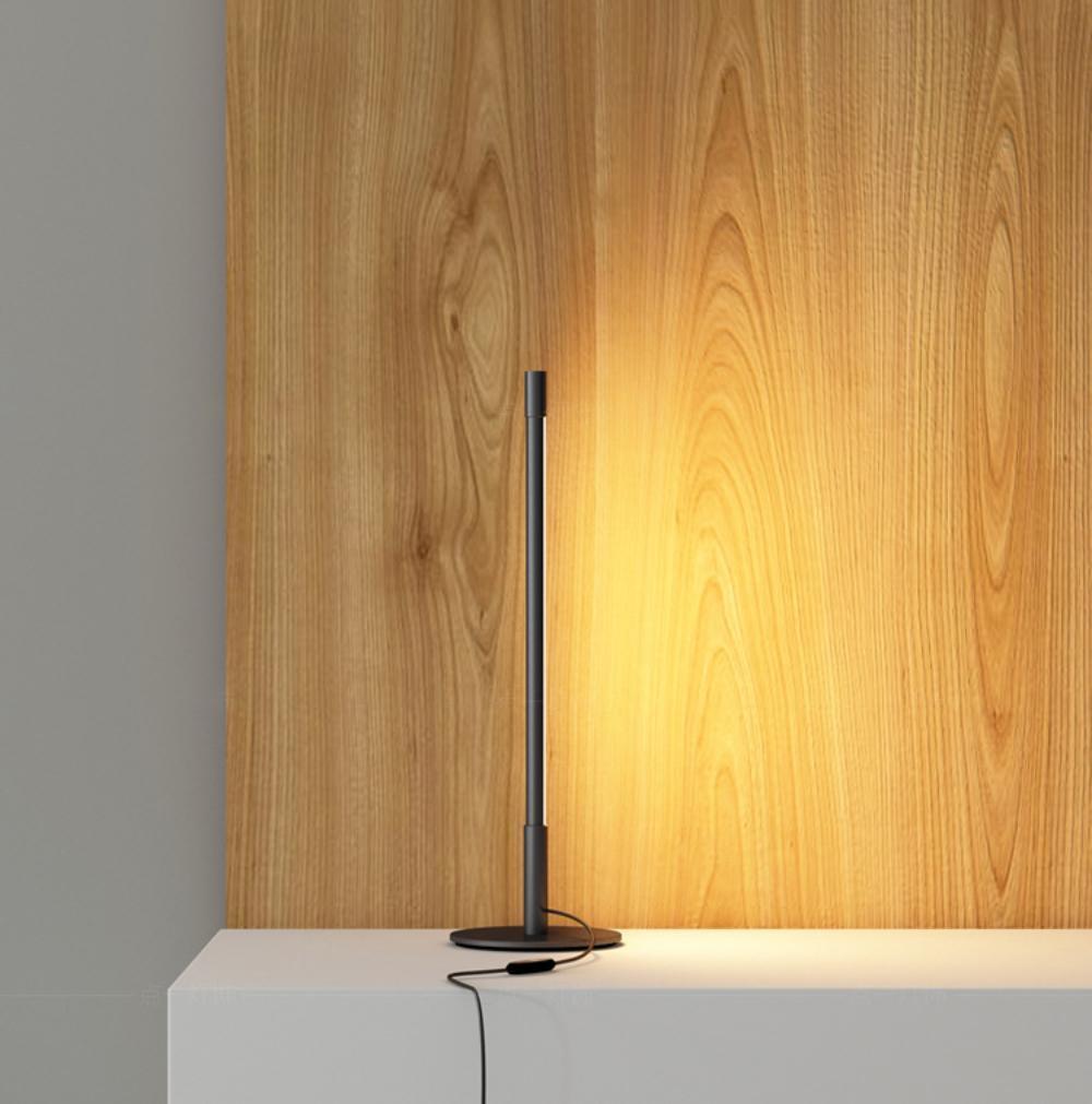 Linear LED Table Lamp - Cueteks