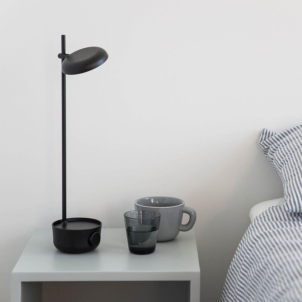 Focal LED Table Lamp - Cueteks