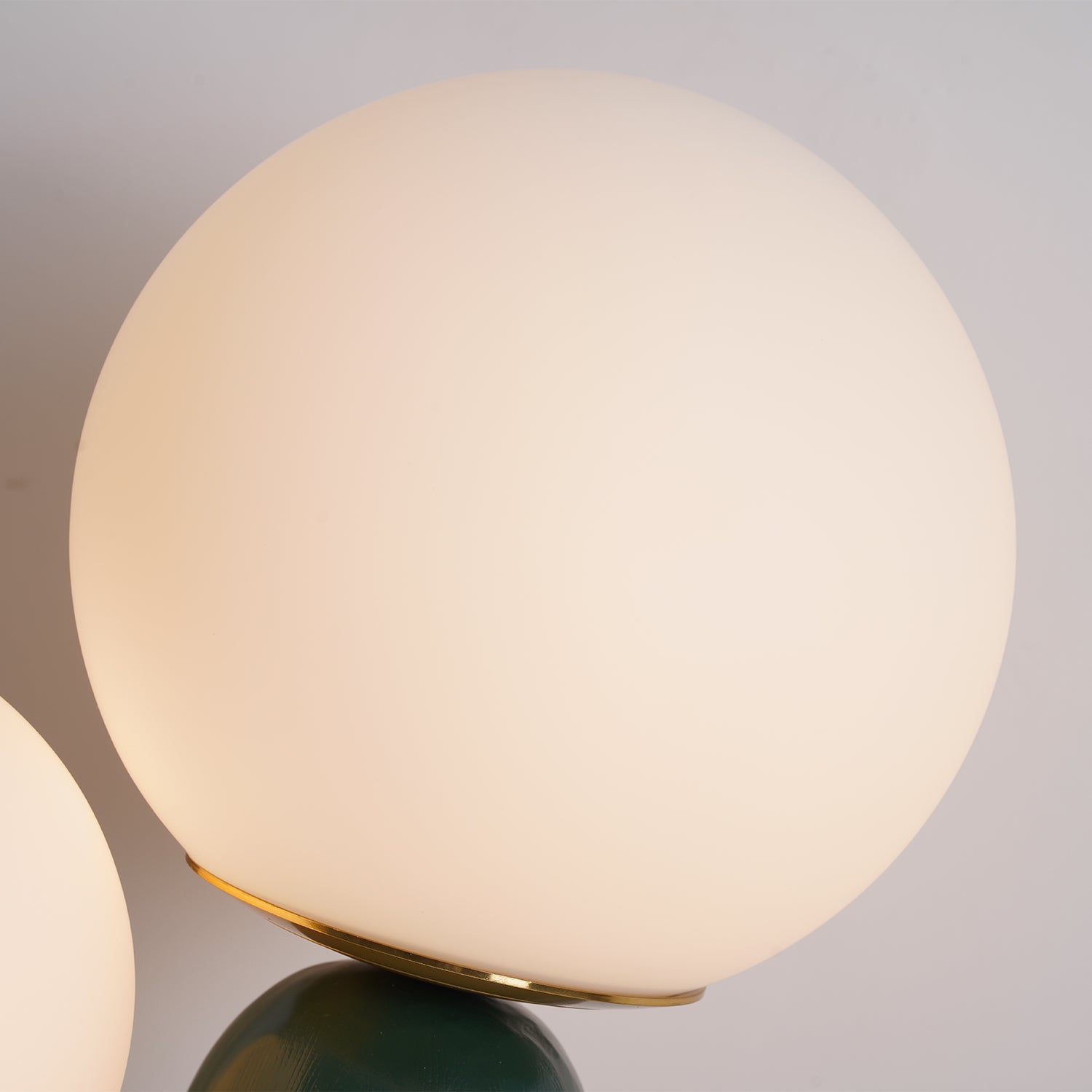 Oo Rough Table Lamp - Cueteks