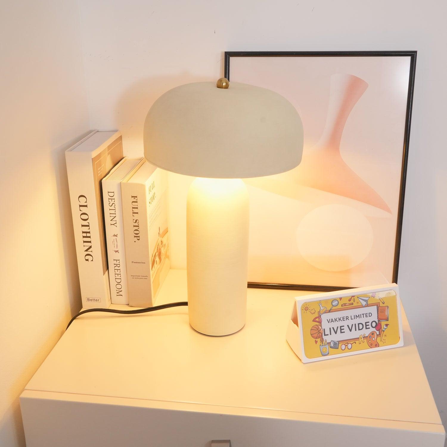 Fungi Glow Table Lamp - Cueteks