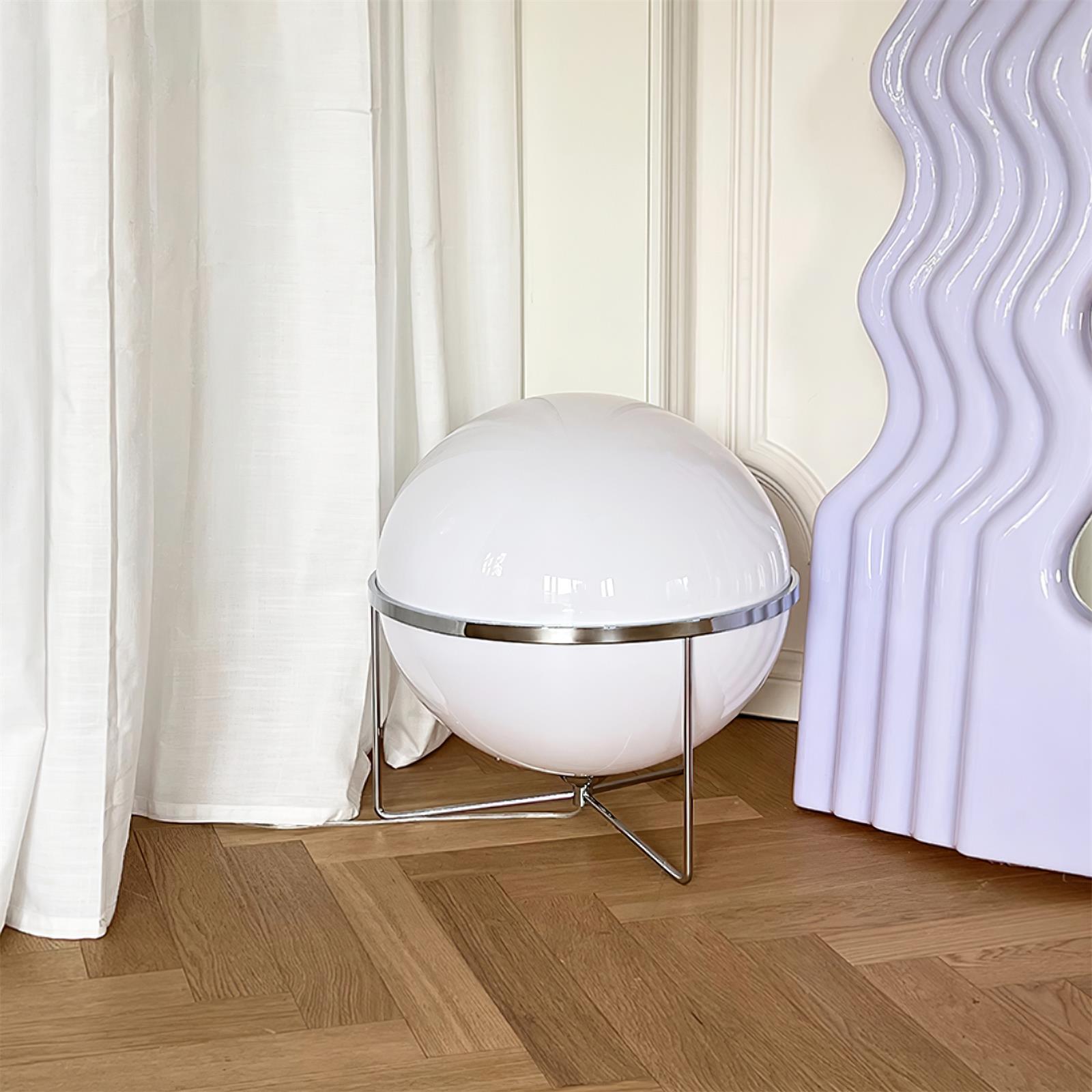 Yolk Table Lamp - Cueteks