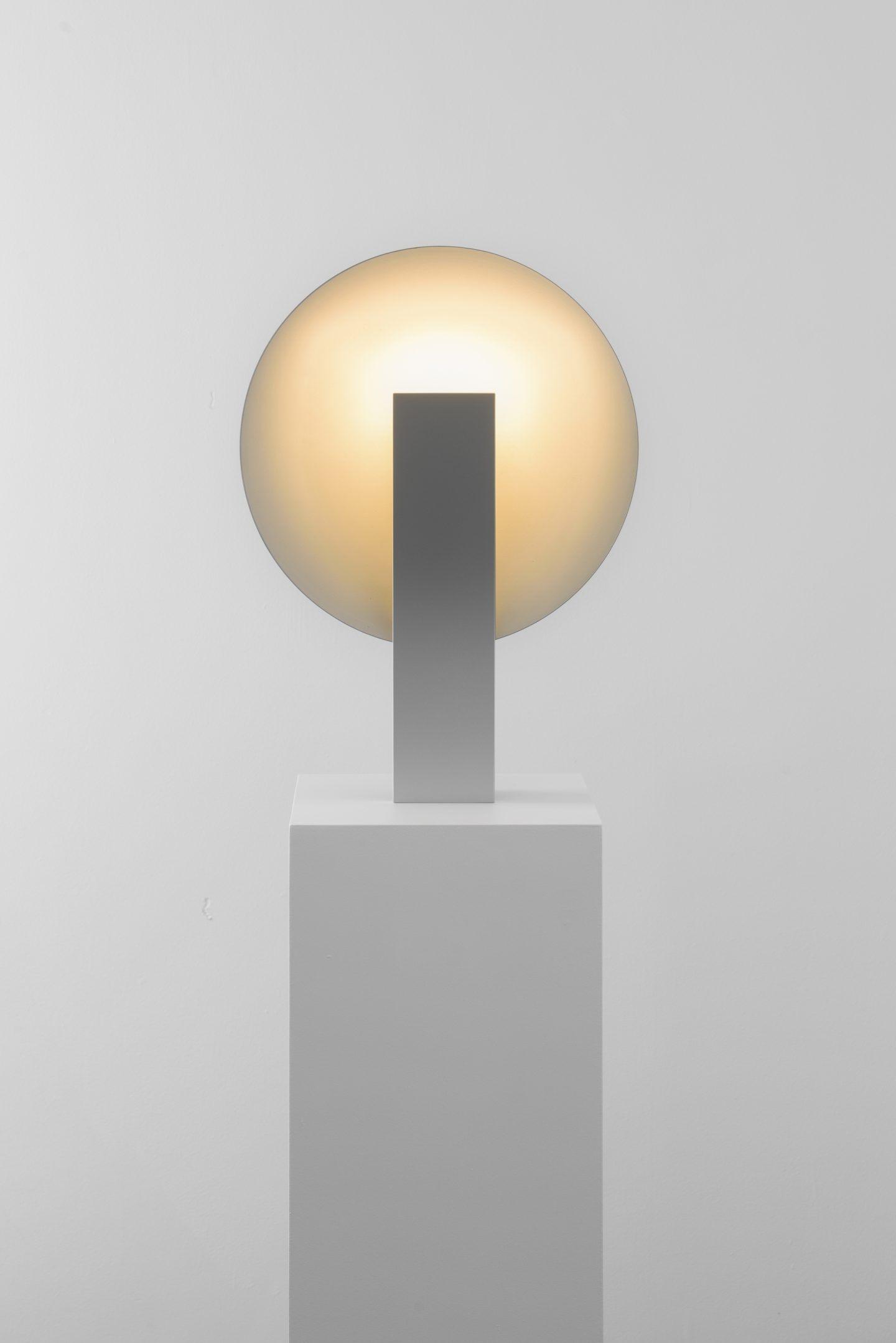 Orbe Table Lamp - Cueteks