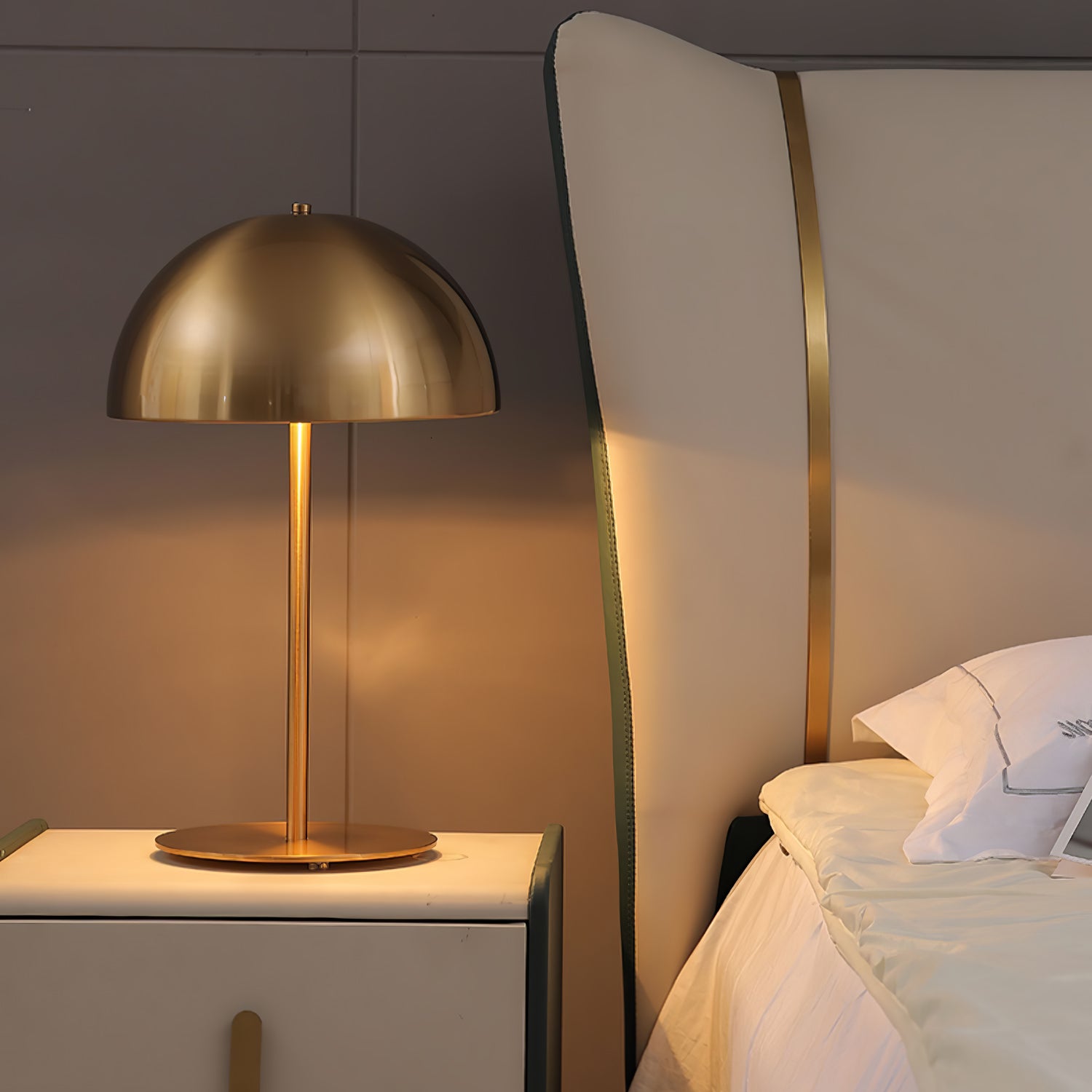 Hanna Table Lamp - Cueteks