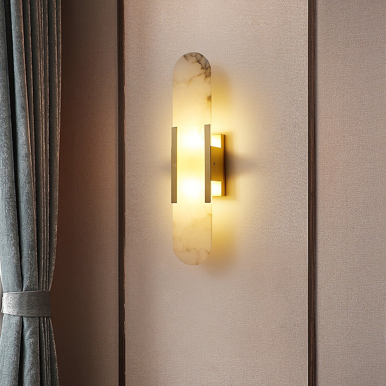 Melange Elongated Alabaster Wall Lamp - Cueteks