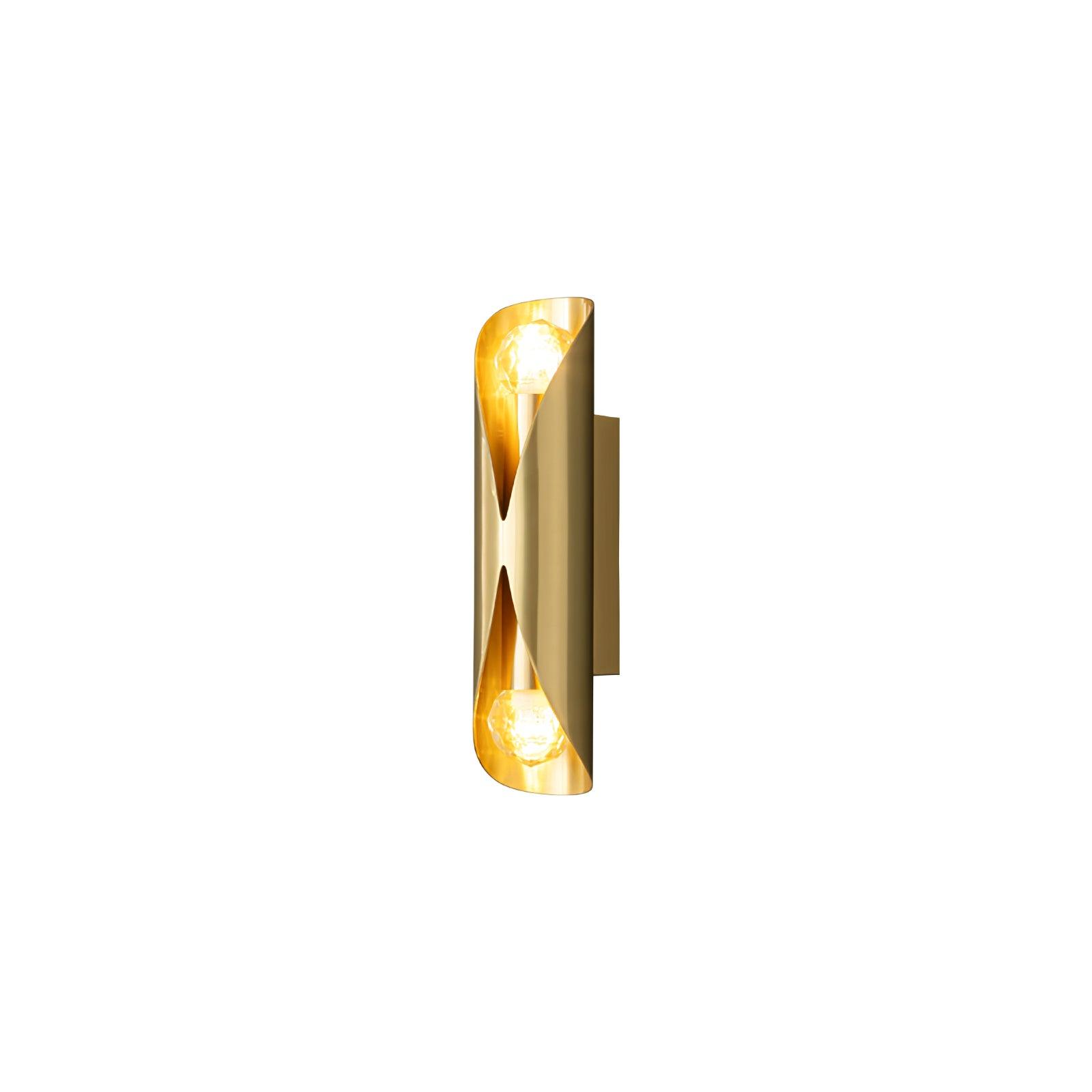 Brass wall lamp and rectangular rear plate