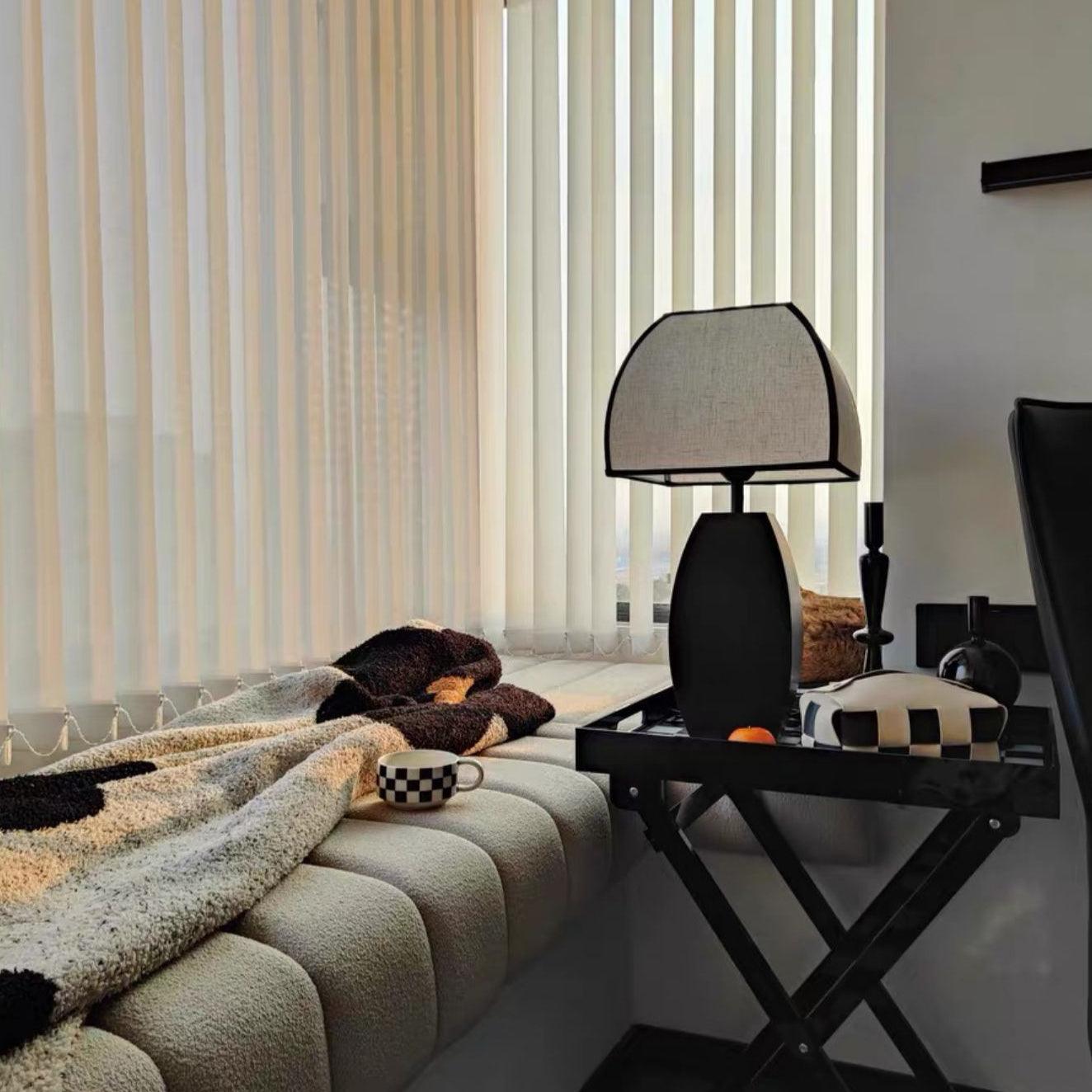 Javier Black Table Lamp - Cueteks