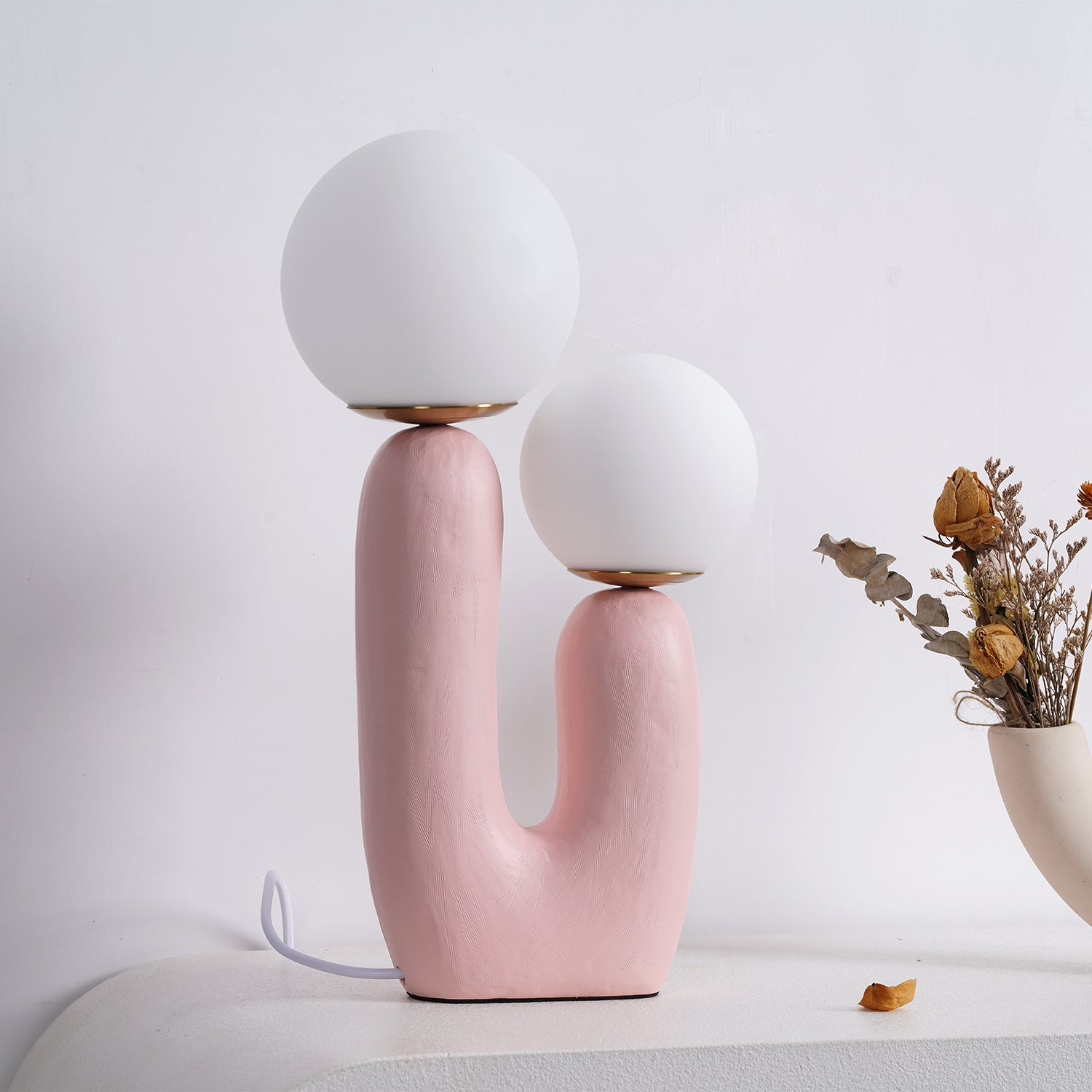 Oo Rough Table Lamp - Cueteks