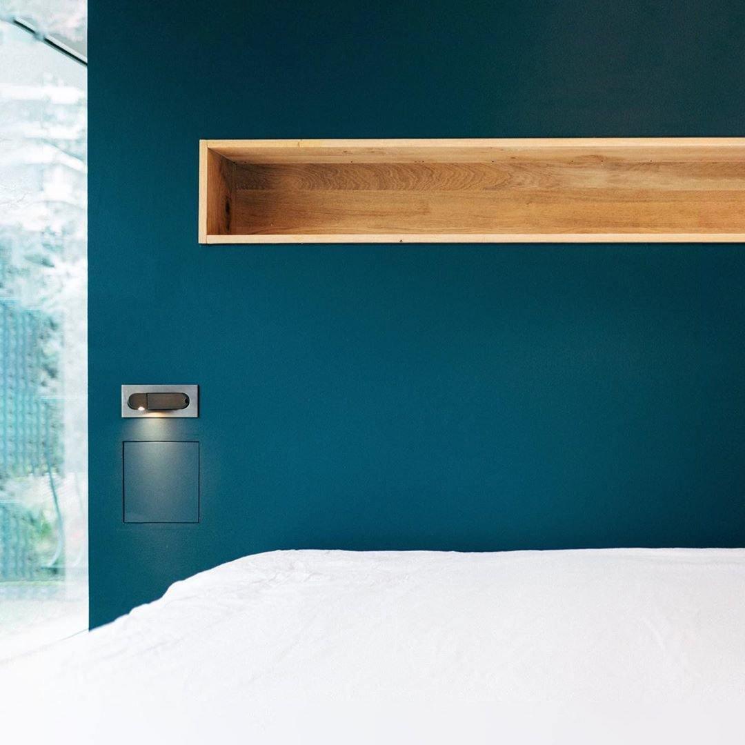 Modern LED Bedside Reading Light - Cueteks