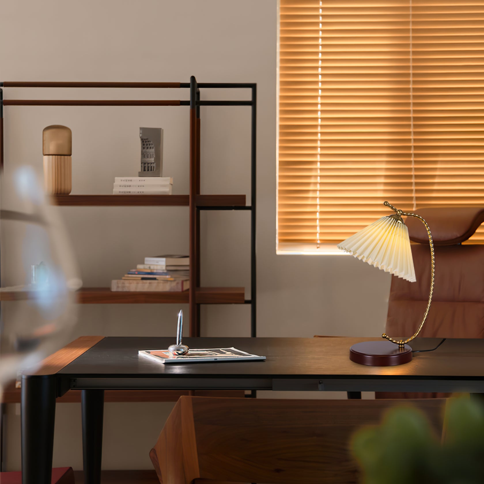 Dotty Table Lamp - Cueteks