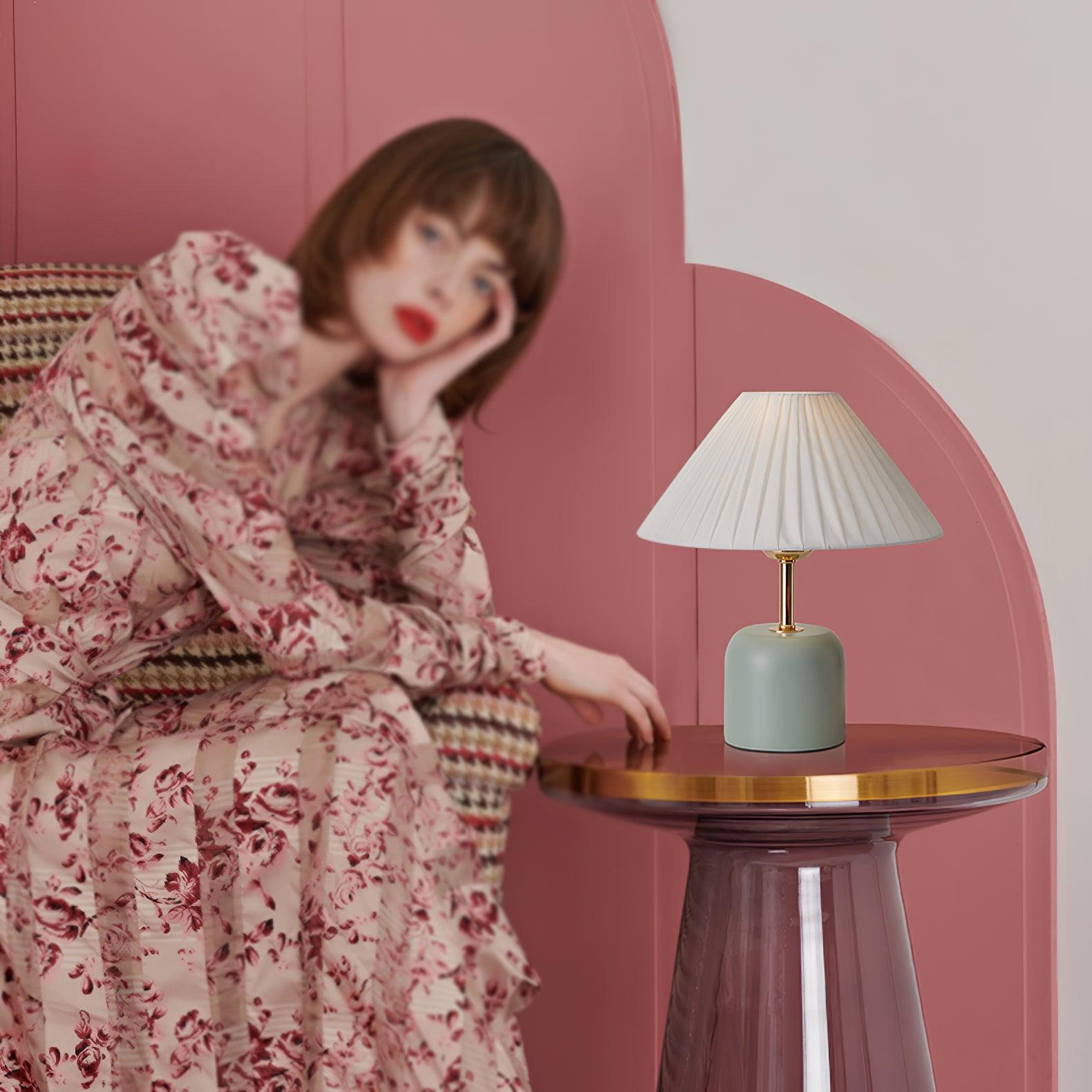 Lunitidal Table Lamp - Cueteks