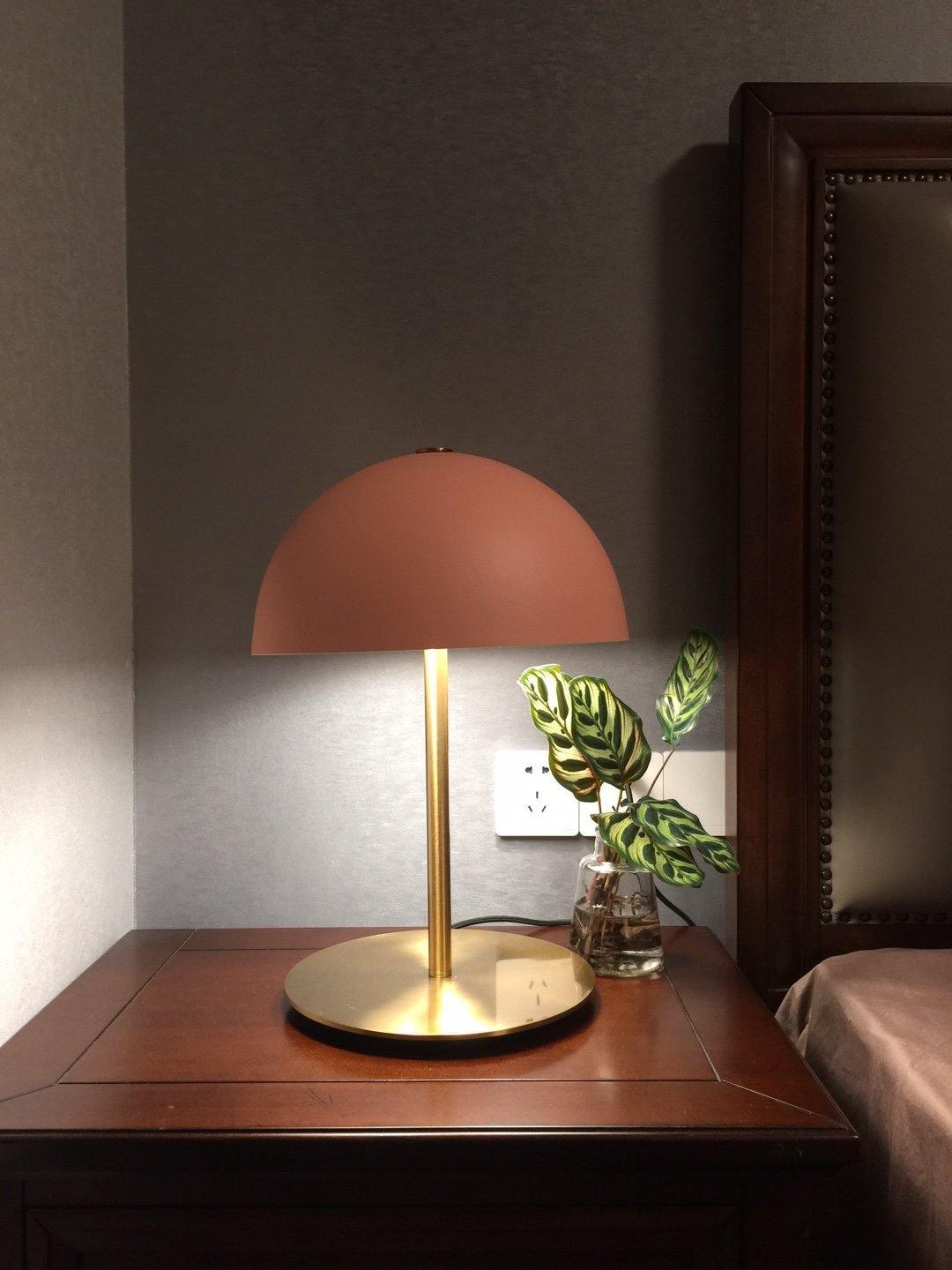 Hanna Table Lamp - Cueteks