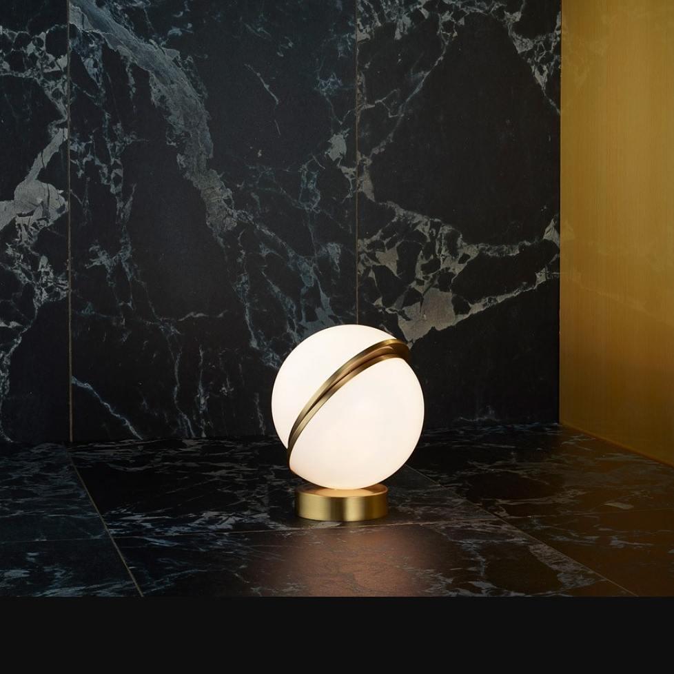 Crescent Table Lamp - Cueteks