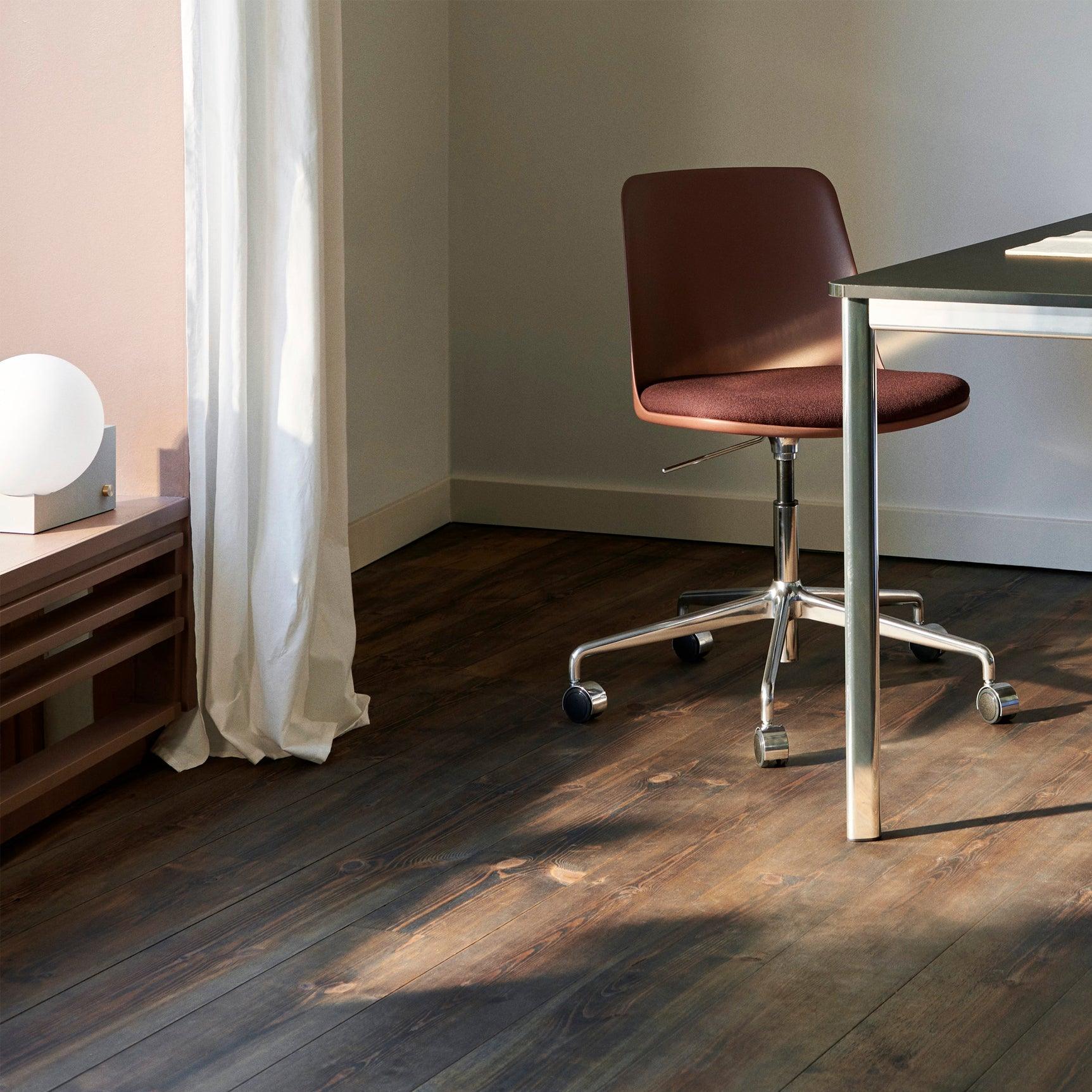 Journey Table Lamp - Cueteks