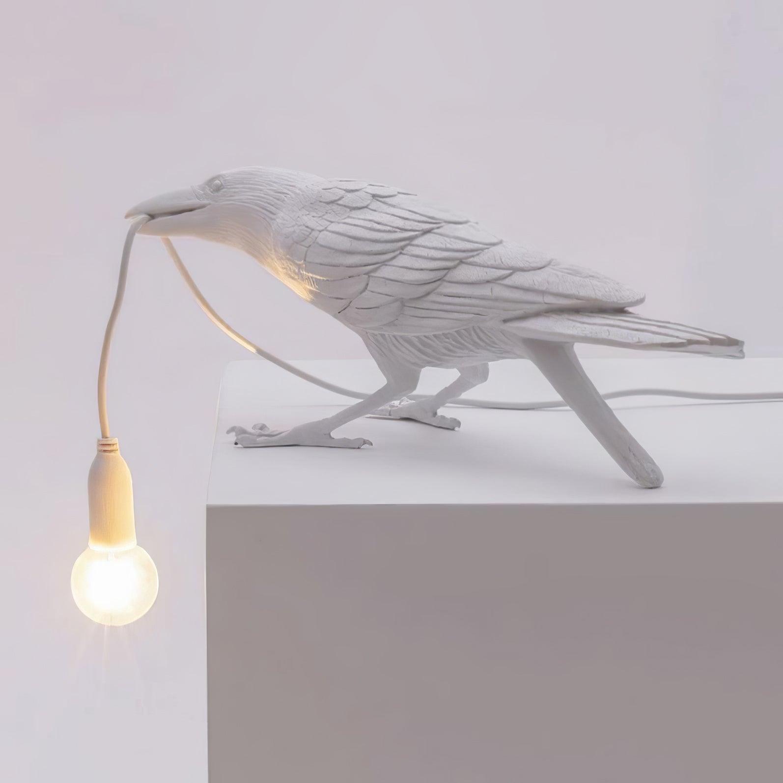 Raven Resin Table Lamp - Cueteks