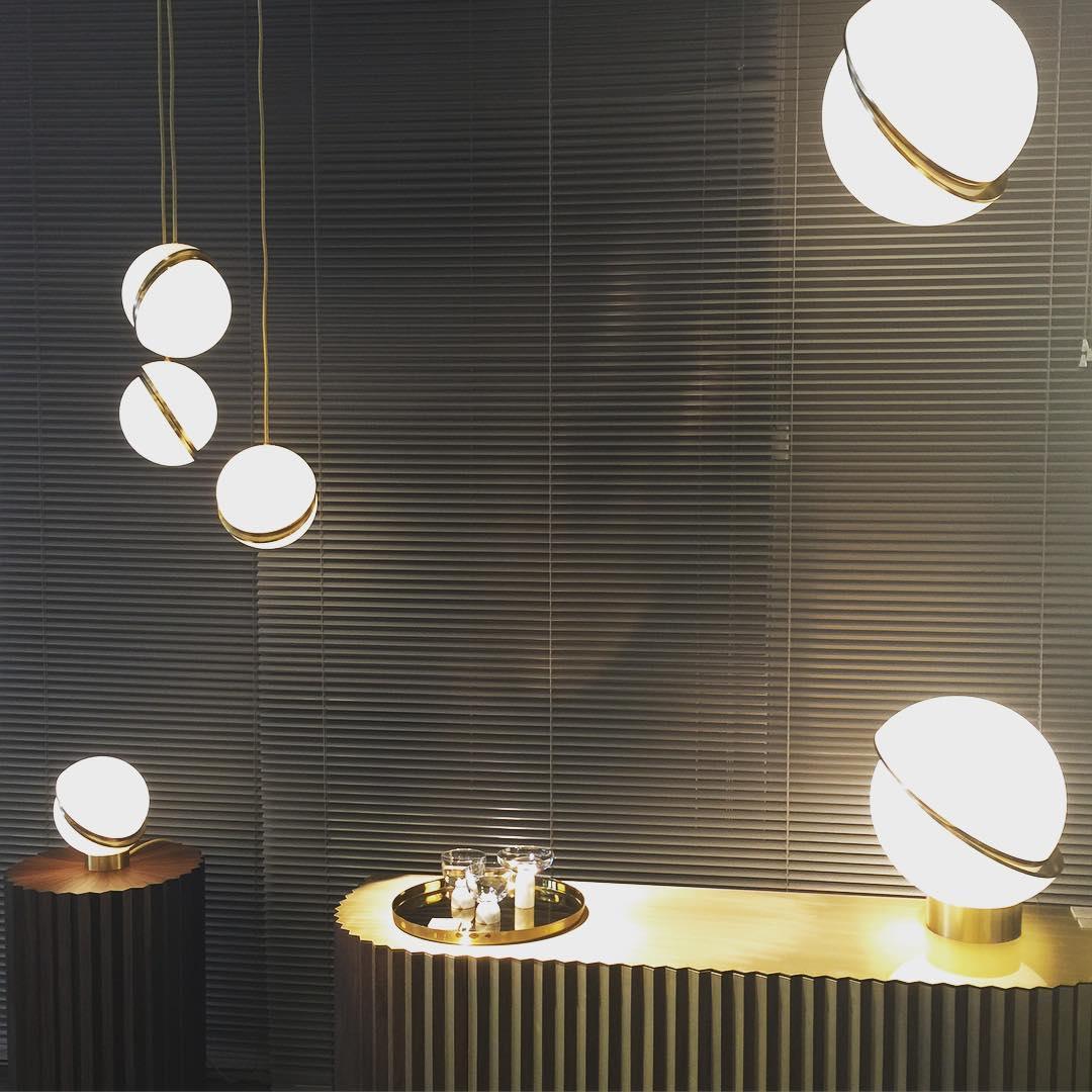 Crescent Table Lamp - Cueteks
