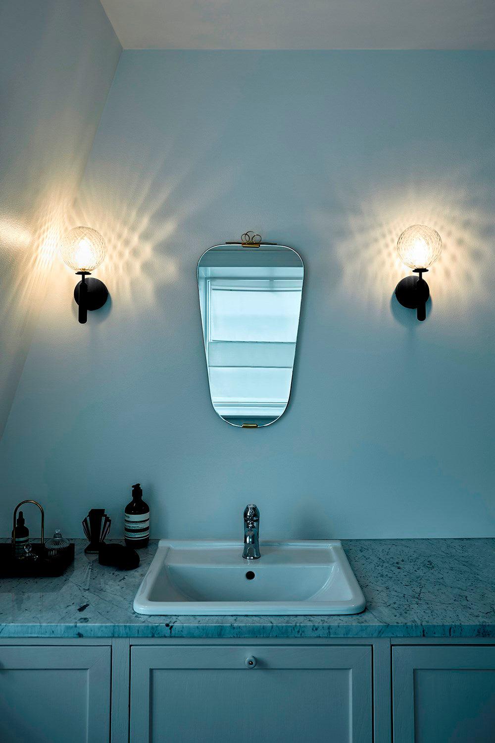 Miira Wall Light - Cueteks