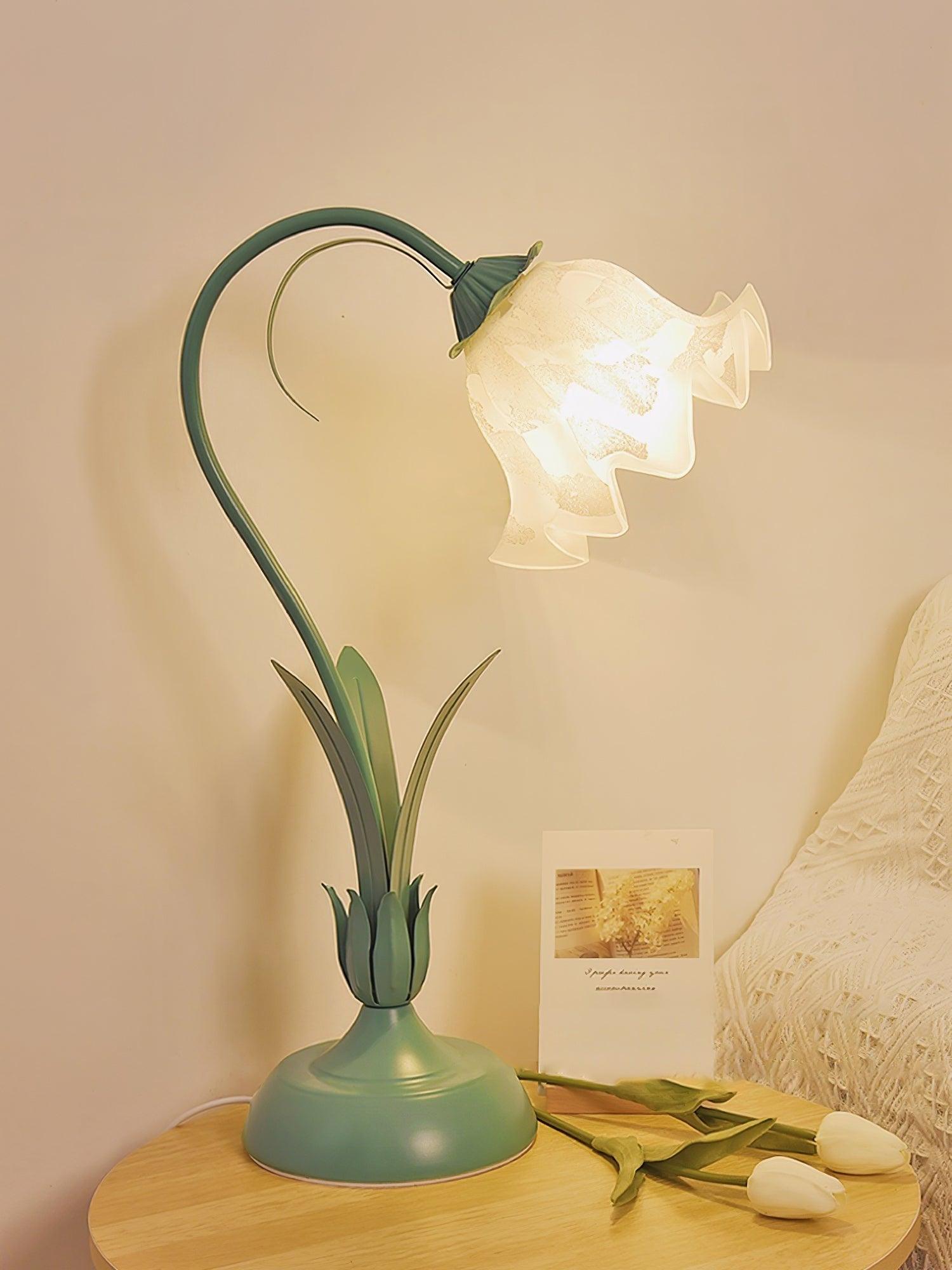 Lily of the Valley Table Lamp - Cueteks