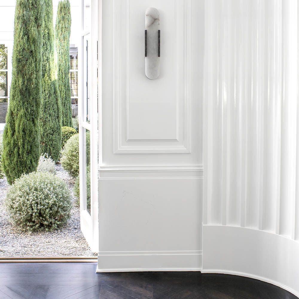 Melange Elongated Alabaster Wall Lamp - Cueteks