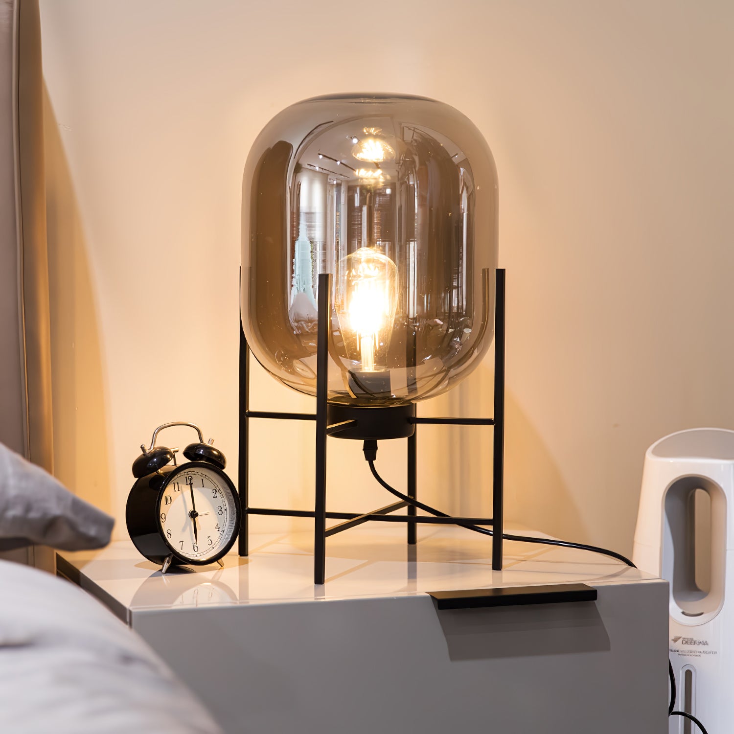 Oda Table Lamp - Cueteks