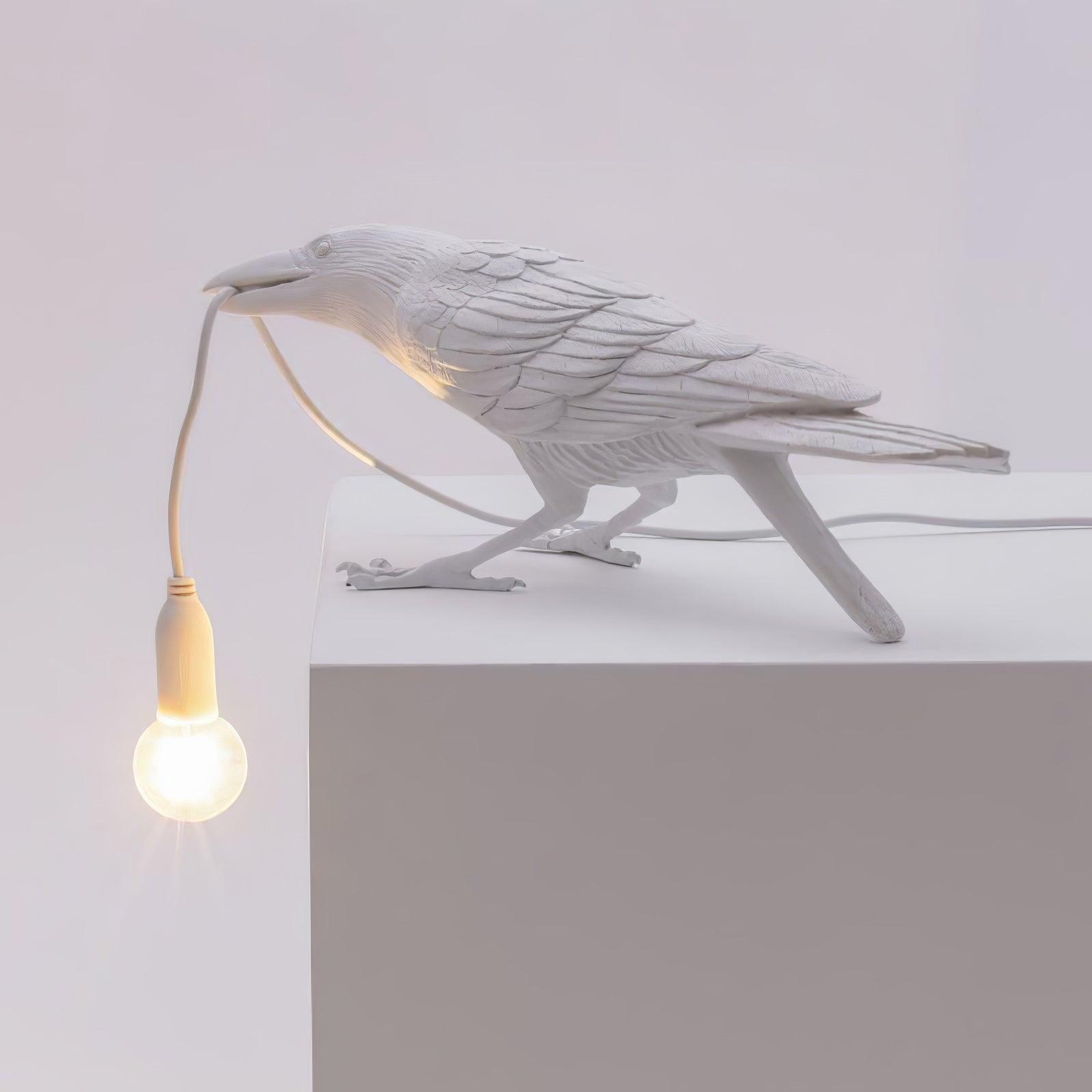 Raven Resin Table Lamp - Cueteks
