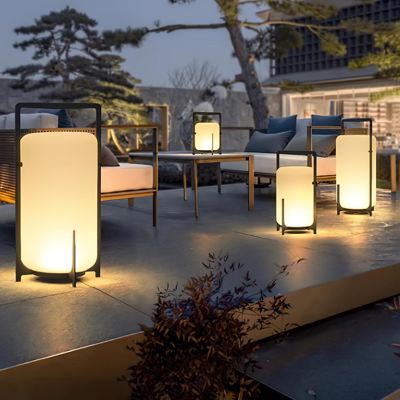 Black Twilight Lantern Table Lamp - Cueteks