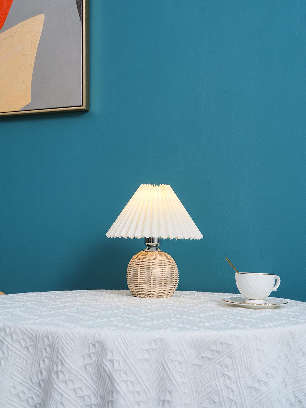 Rattan Pleated Built-in Battery Table lamp - Cueteks