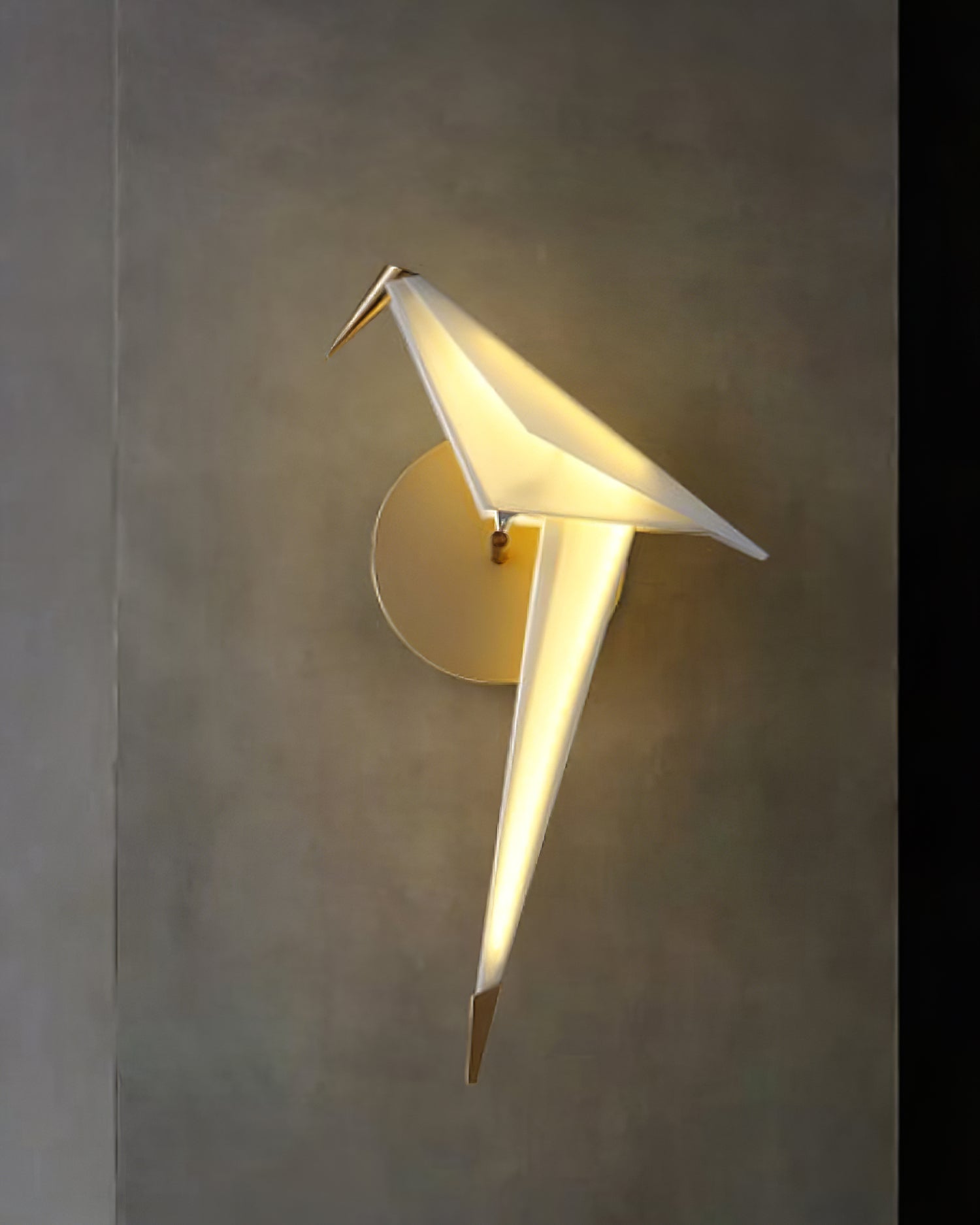 Avian Serenity Wall Lamp - Cueteks