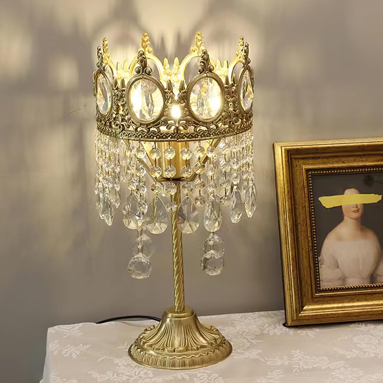 Vintage Crystal Table Light - Cueteks