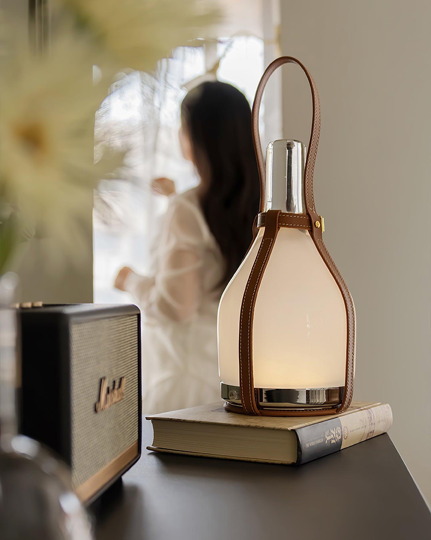 Bell Portable Built-in Battery Table Lamp - Cueteks