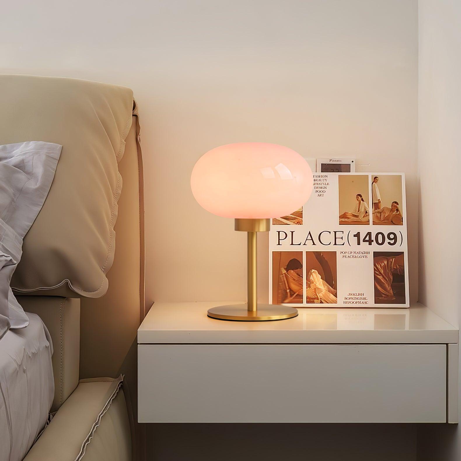 Marshmallow Brass Table Lamp - Cueteks