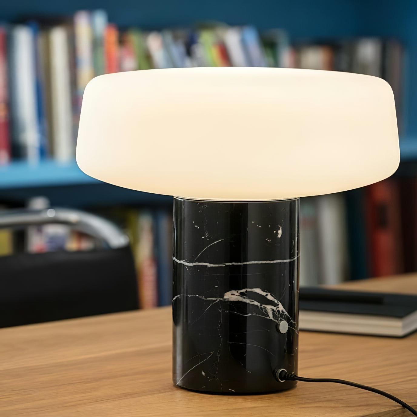 Solid Table Light - Cueteks