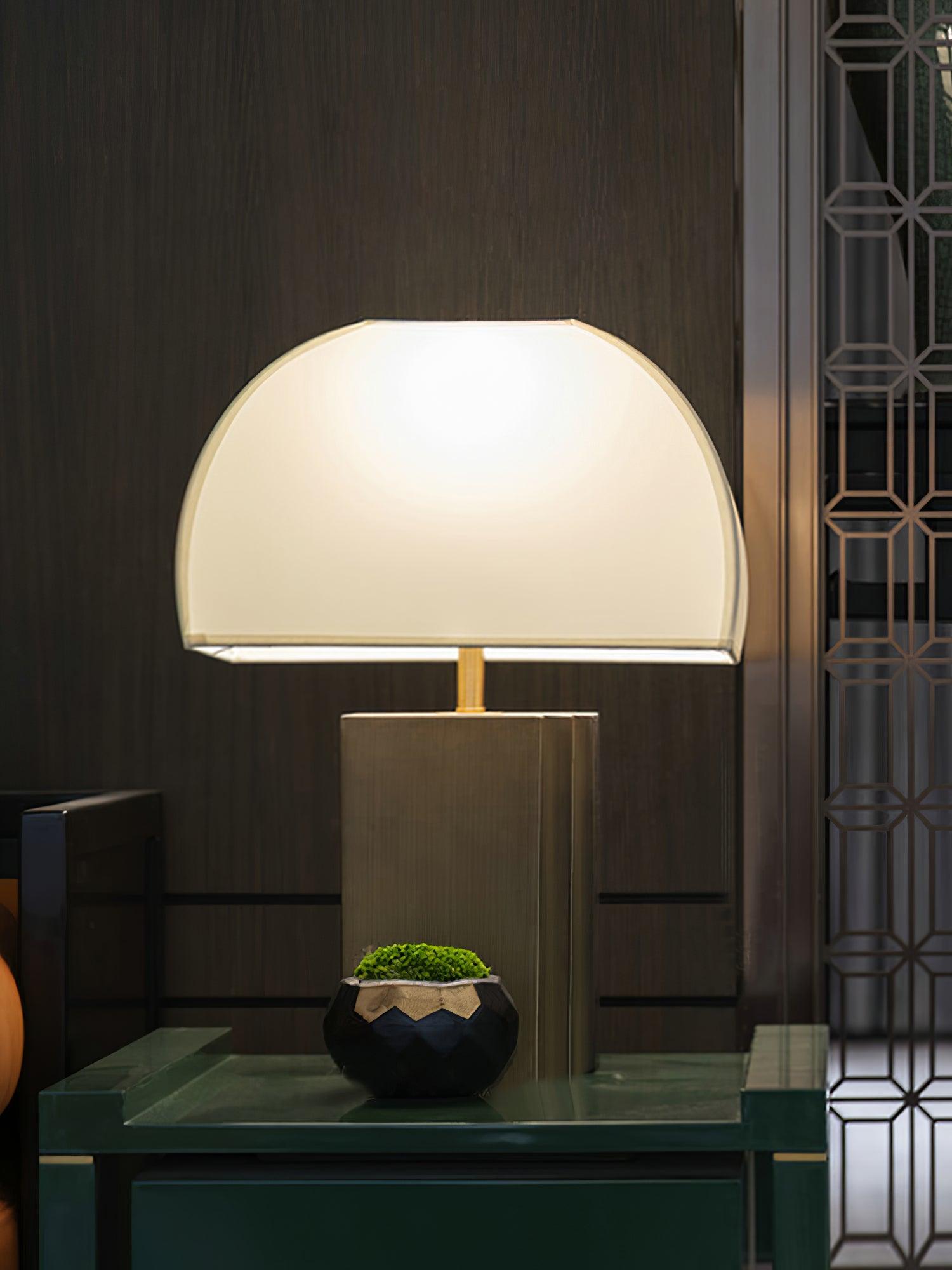 Oregon Table Lamp - Cueteks