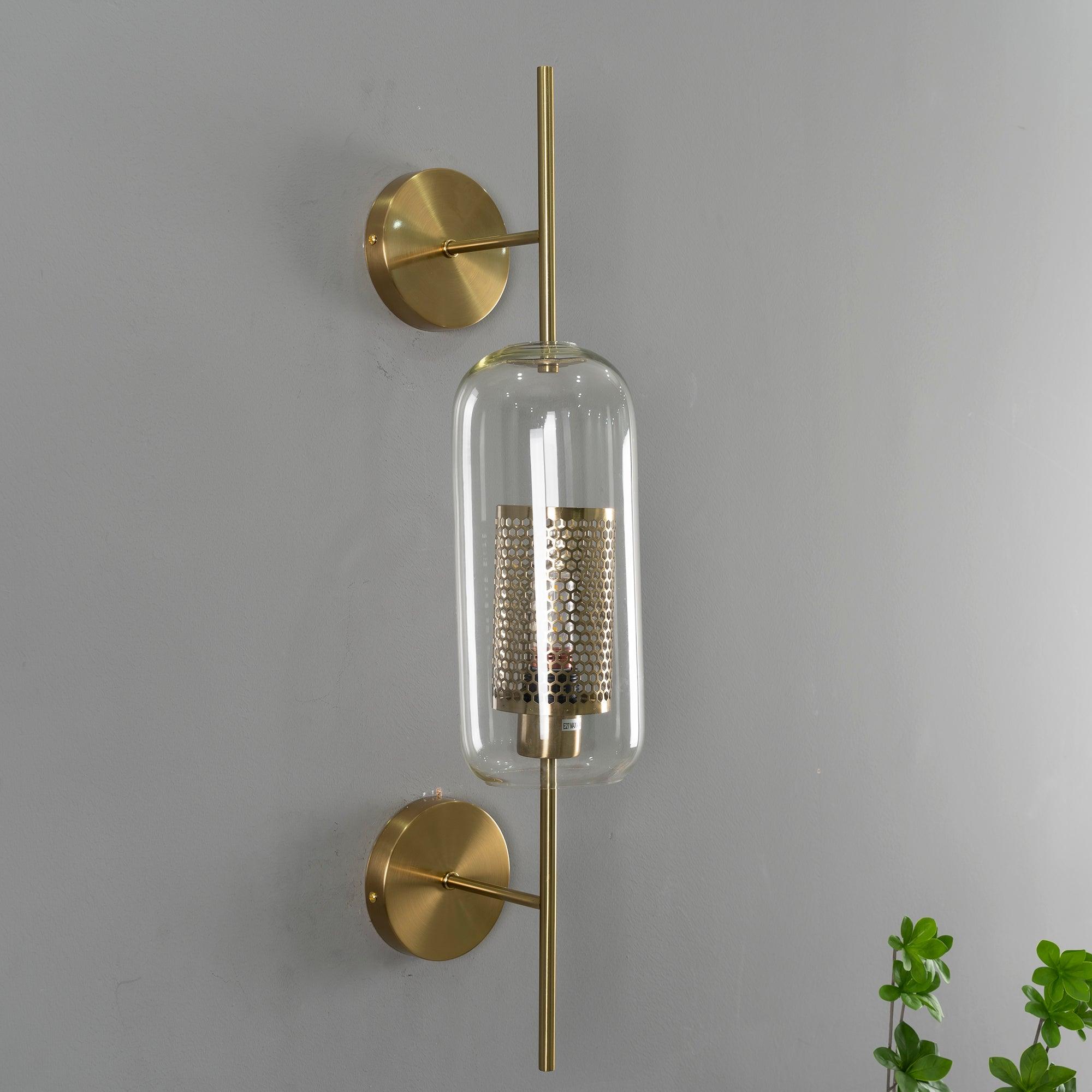 Chiswick Glass Wall Light - Cueteks