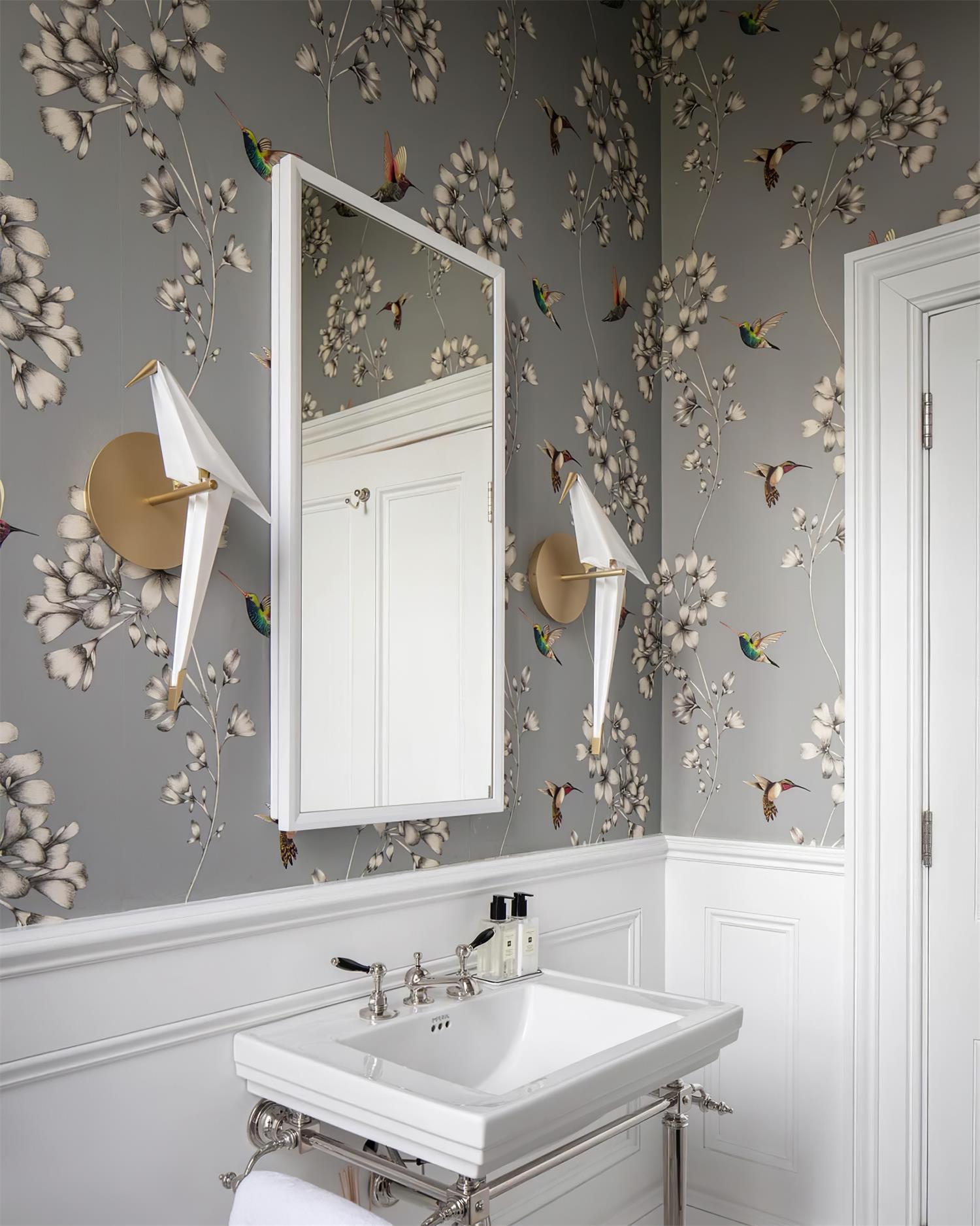 Avian Serenity Wall Lamp - Cueteks