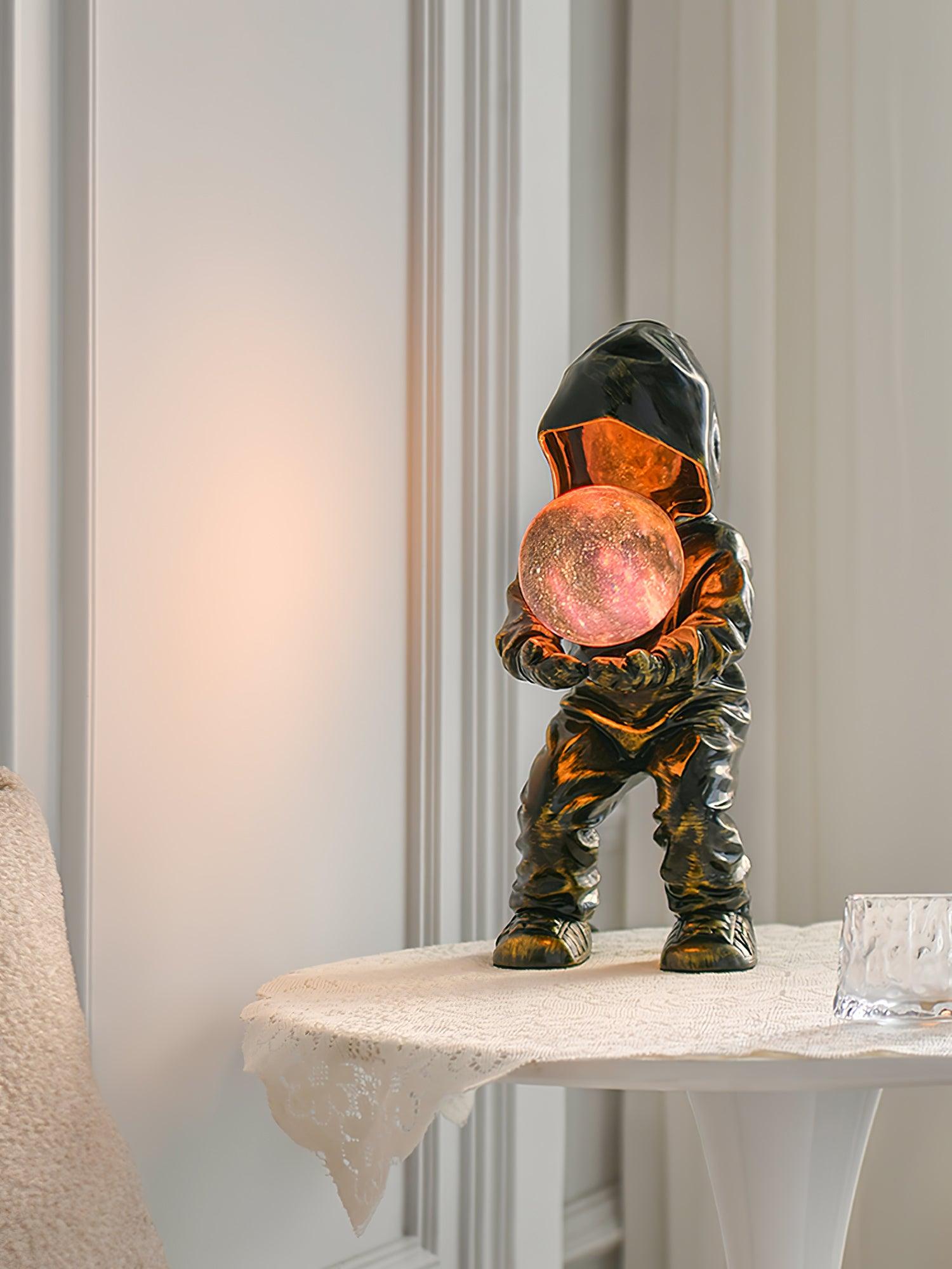 Hacker Planet Table Lamp - Cueteks