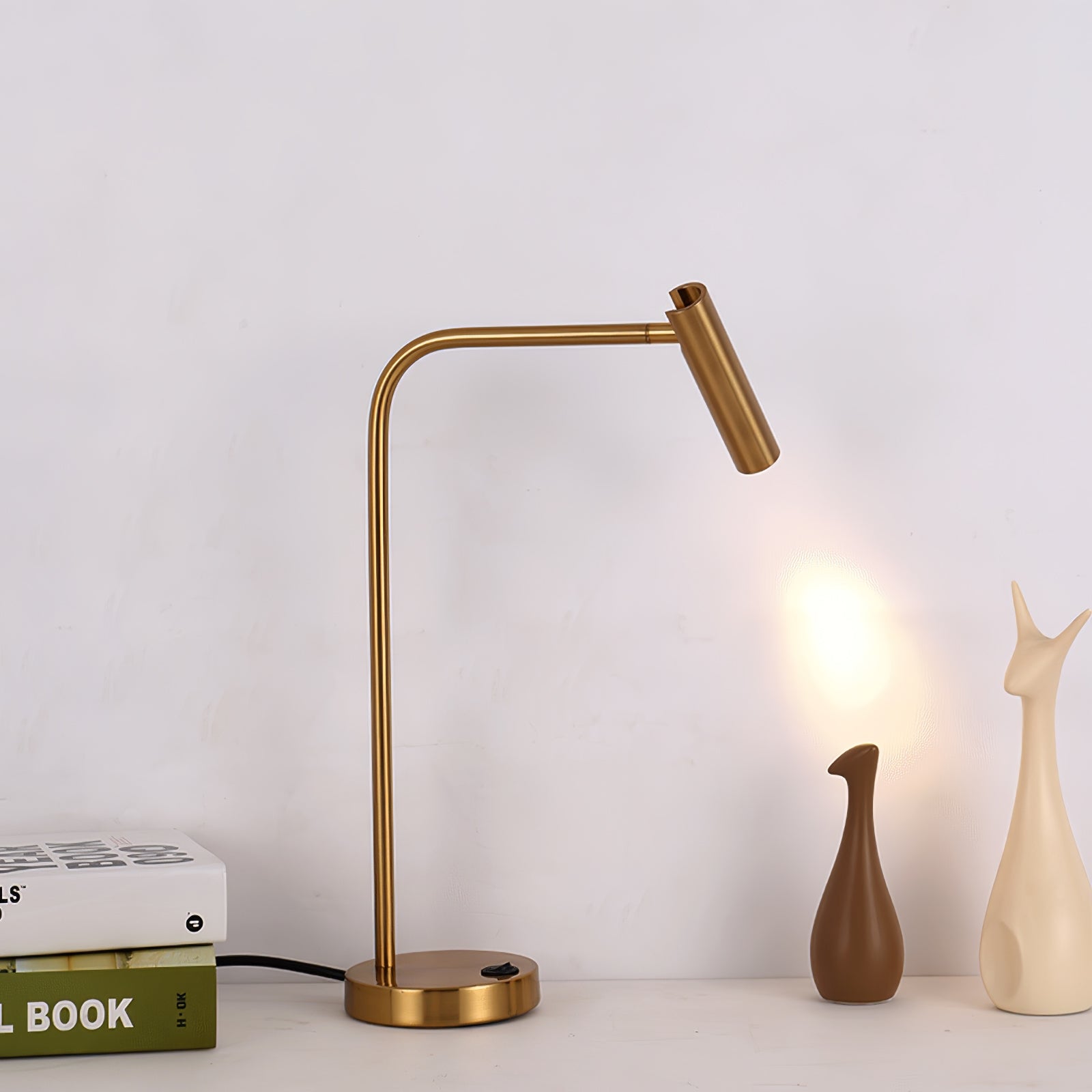Skinny Table Lamp - Cueteks