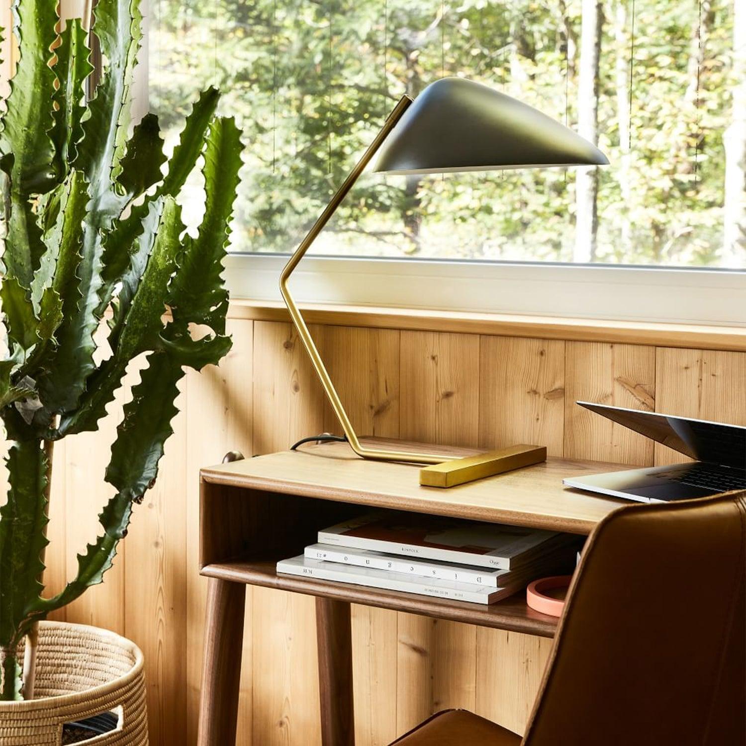 Curvilinear Mid-Century Table Lamp - Cueteks