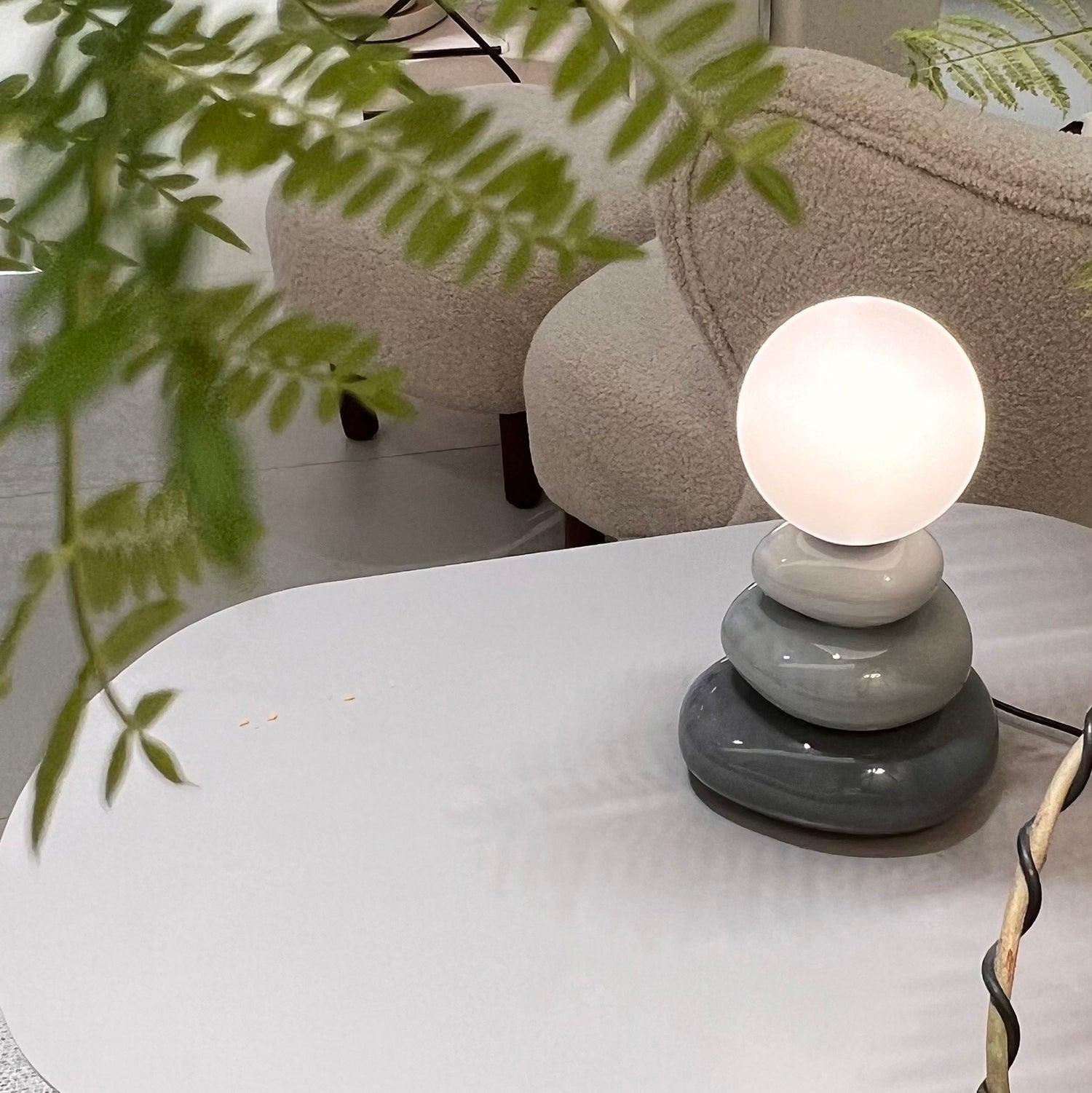 Triple Gourd Table Lamp - Cueteks