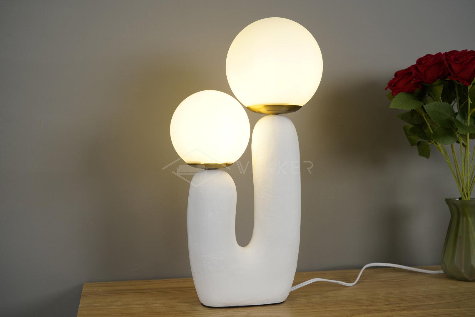Oo Rough Table Lamp - Cueteks