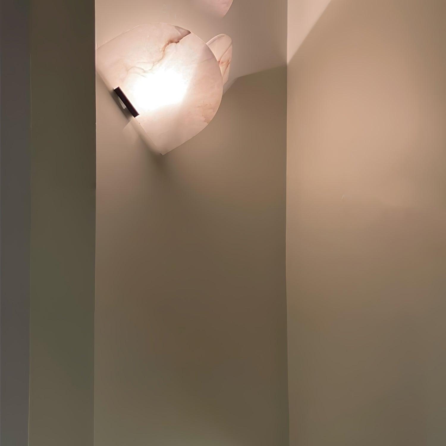 Alabaster Staircase Wall Lamp - Cueteks