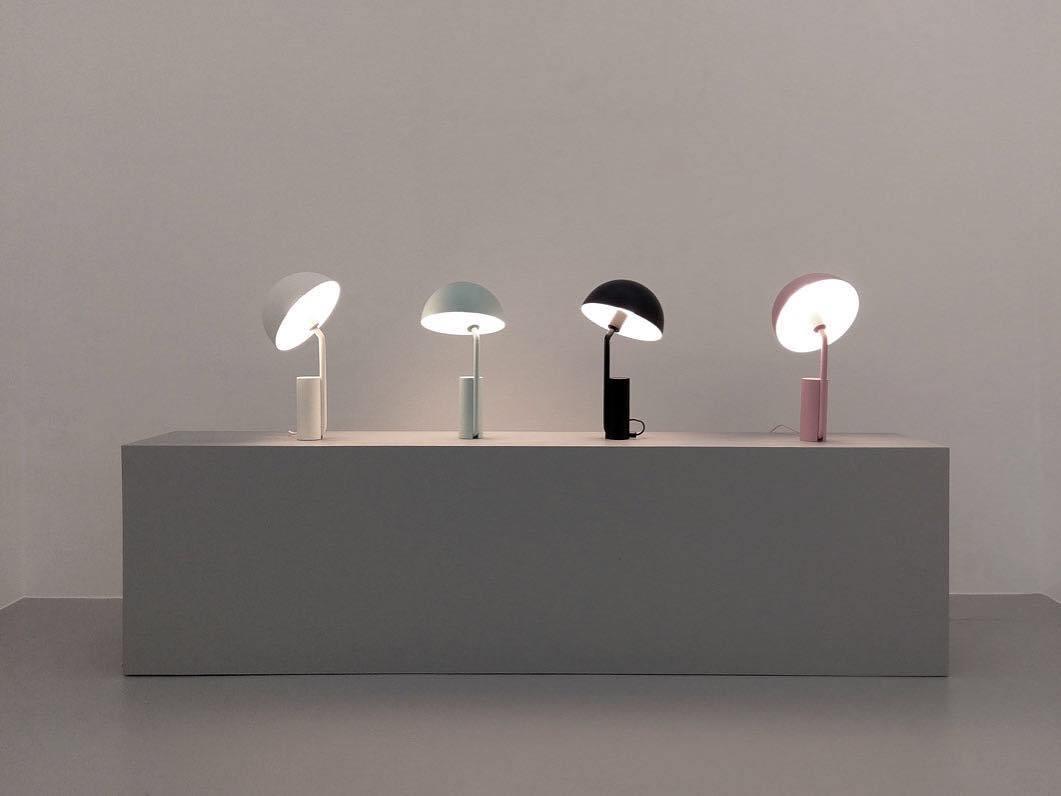 Cap Table Lamp - Cueteks