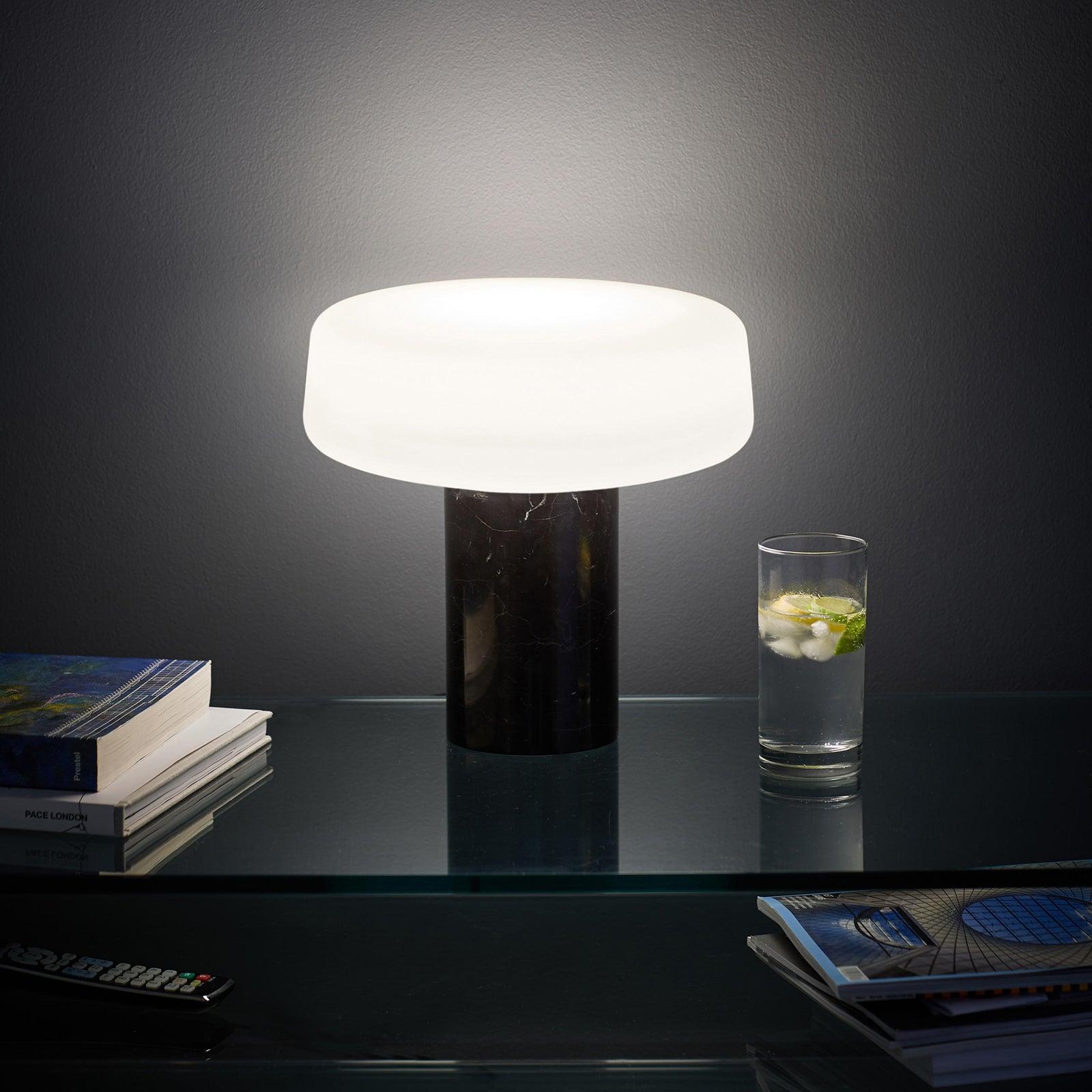 Solid Table Light - Cueteks